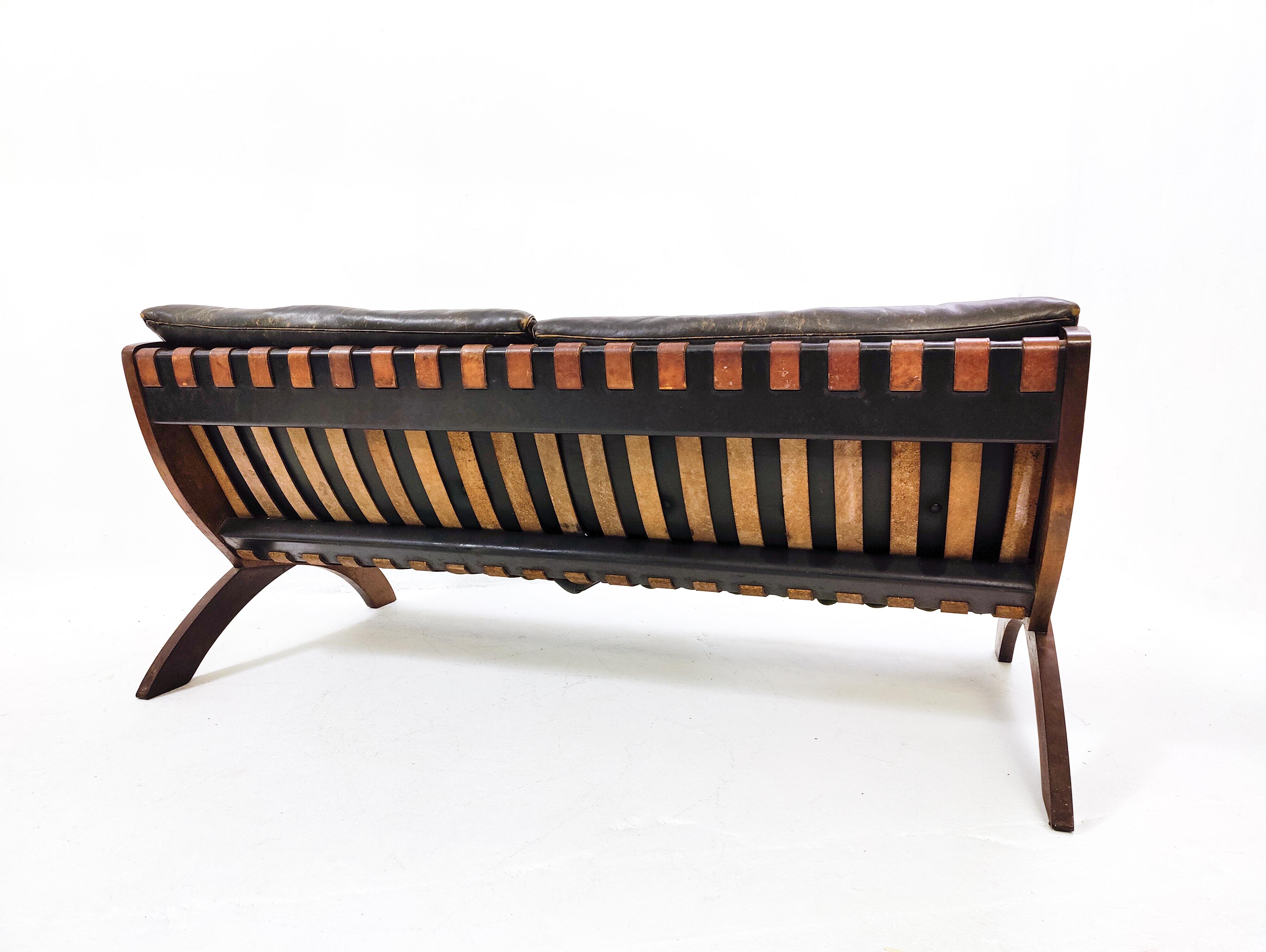 Mid-Century Modern Italian Black Leather and Wood Sofa, 1960s 1
