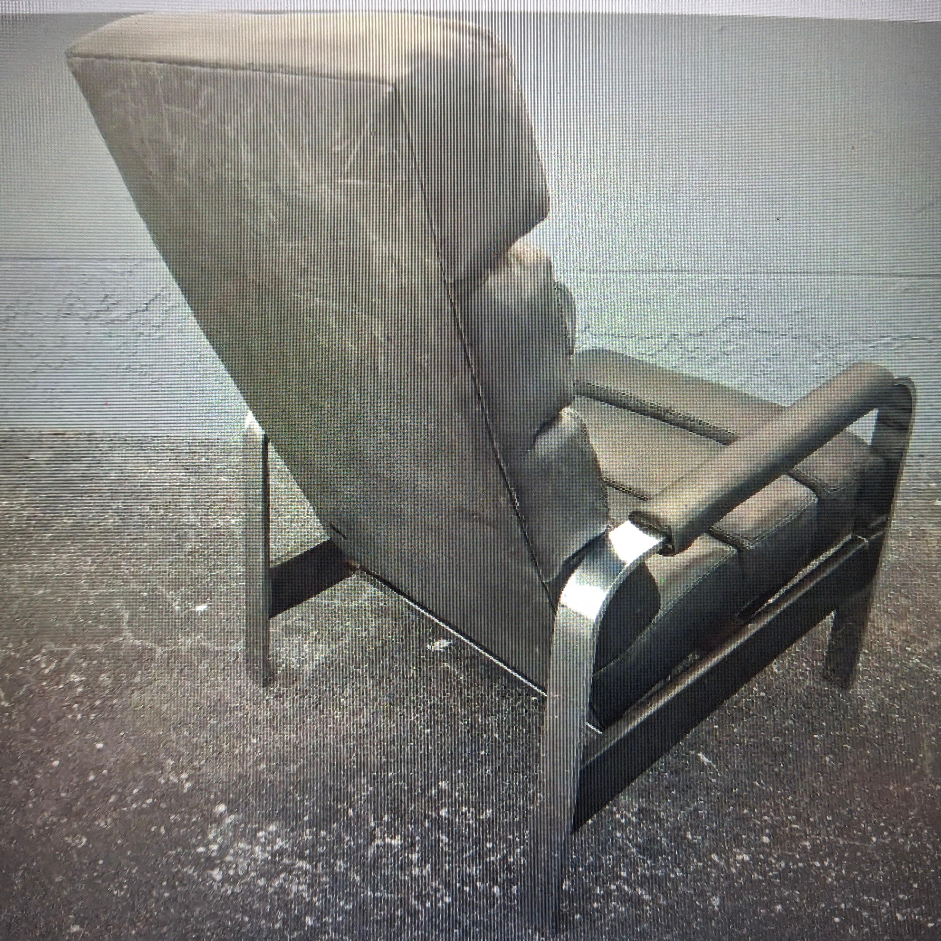 Fauteuil inclinable en cuir noir et chrome de style The Moderns. Milo Baughman en vente 1