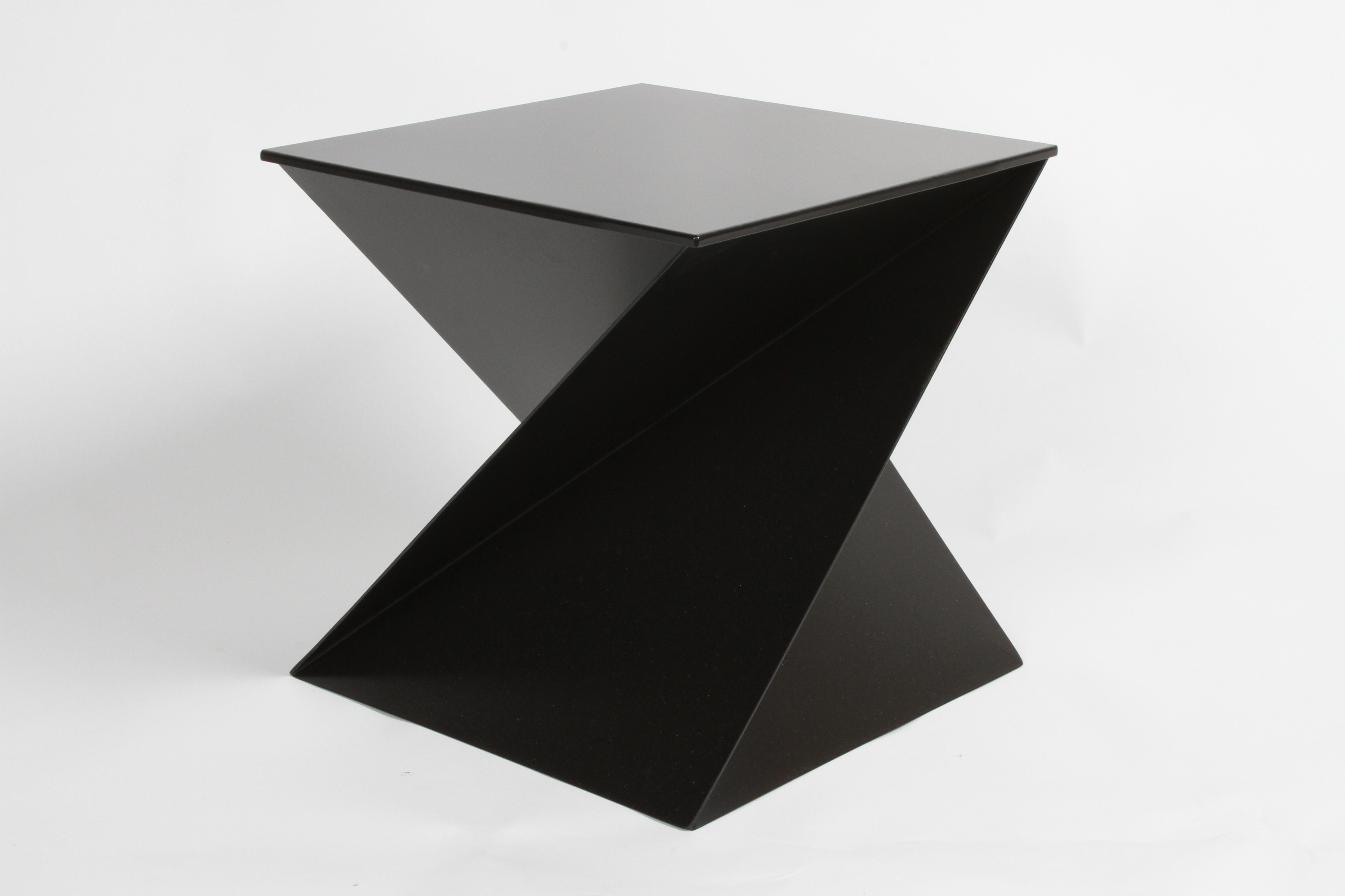 Metal Mid-Century Modern Italian Black Painted Cubist or Origami Side Table For Sale