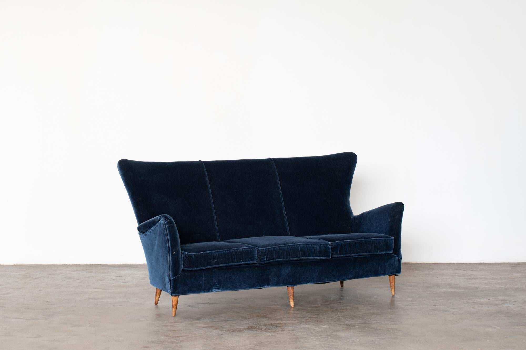 Mid-20th Century Mid-Century Modern Italian Blue Velvet Sofa, 1950s For Sale