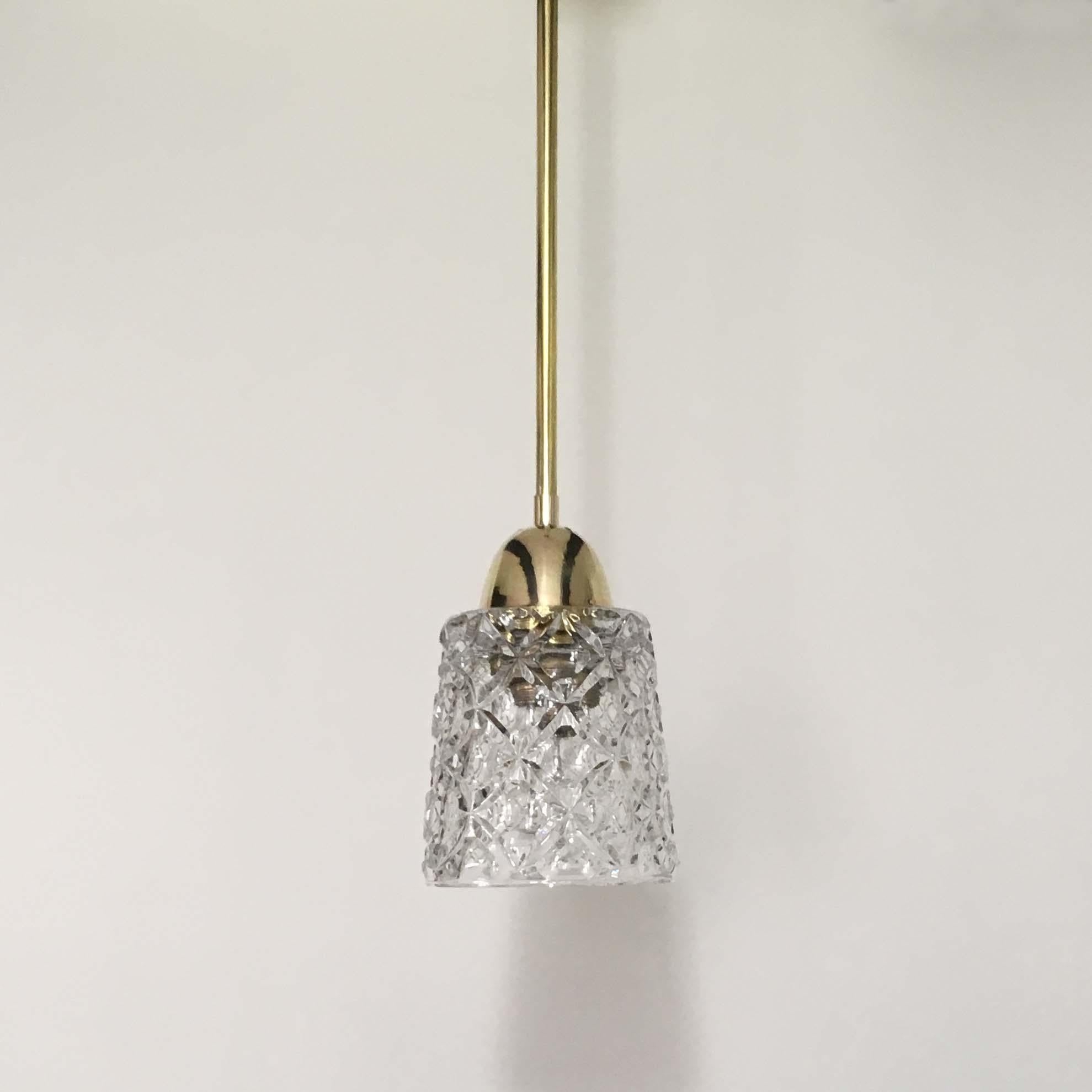 Mid-Century Modern Italian Brass and Crystal Cut Glass Pendant, 1950s For Sale 1