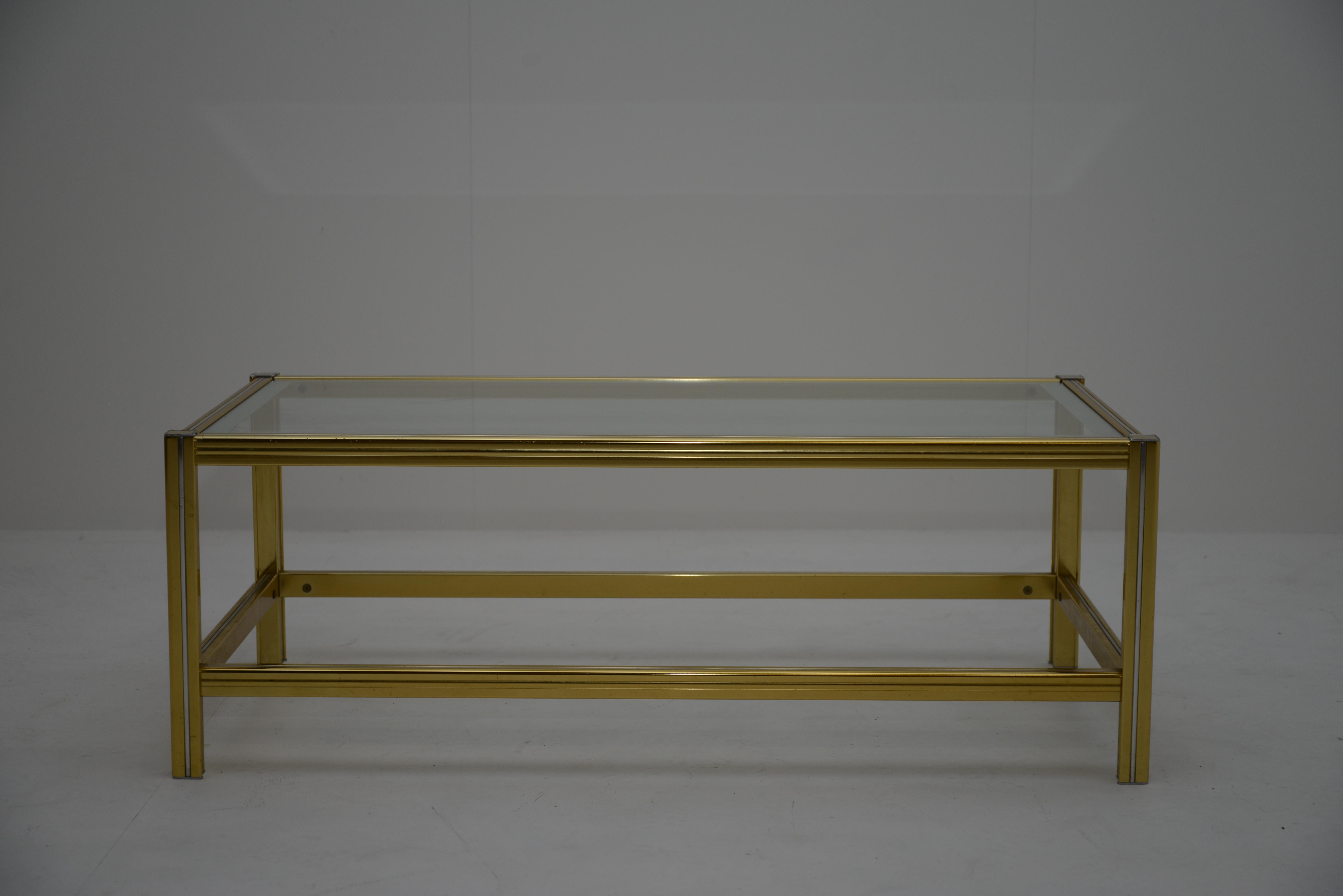 Mid-Century Modern Italian Brass and Glass Coffee Table, 1970s (Messing)