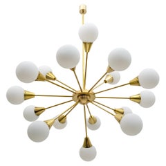 Mid-Century Modern Italian Brass and Glass Opaline Large Sputnik Chandelier, 70s