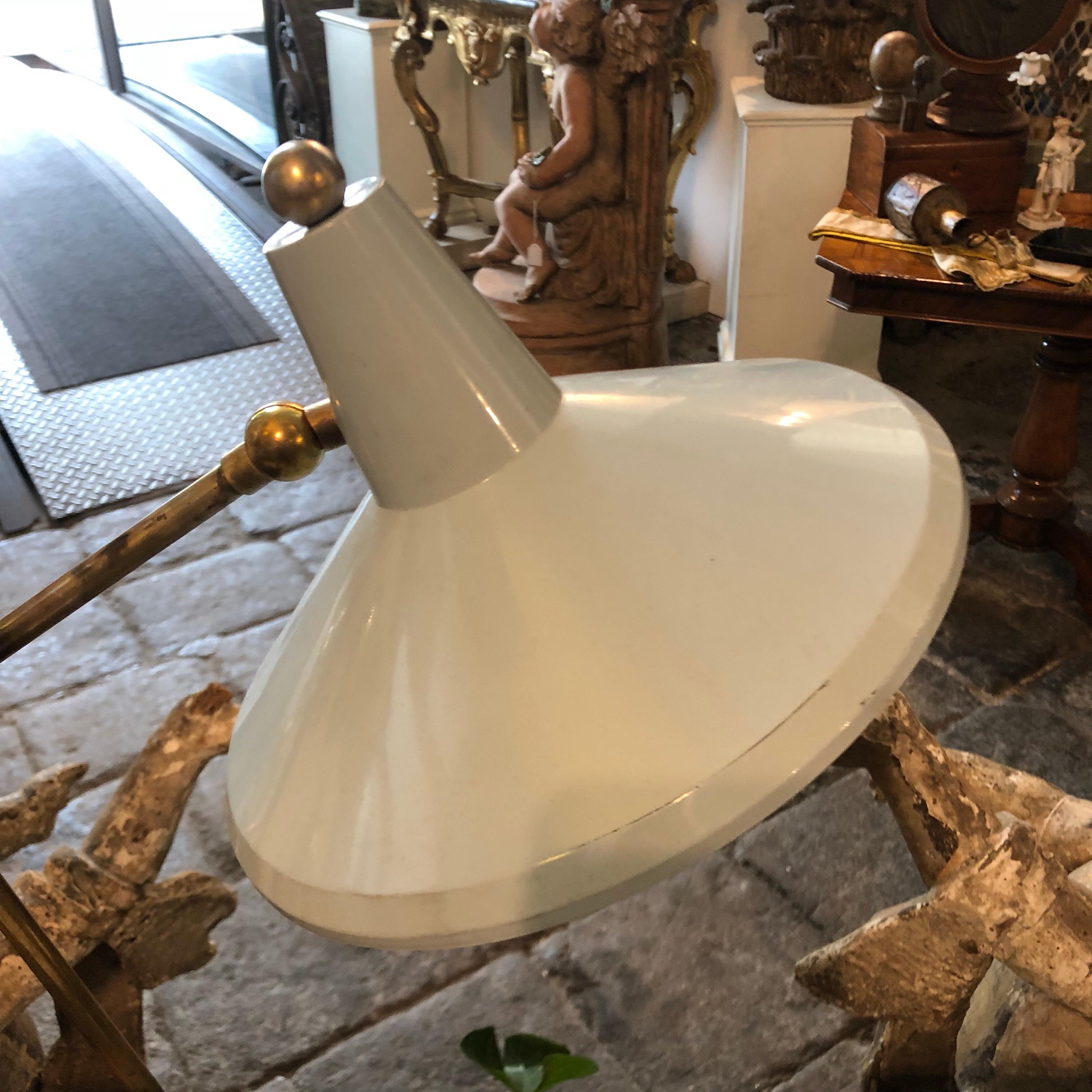 Mid-Century Modern Italian Brass and Grey Metal Table Lamp, circa 1960 In Good Condition In Aci Castello, IT