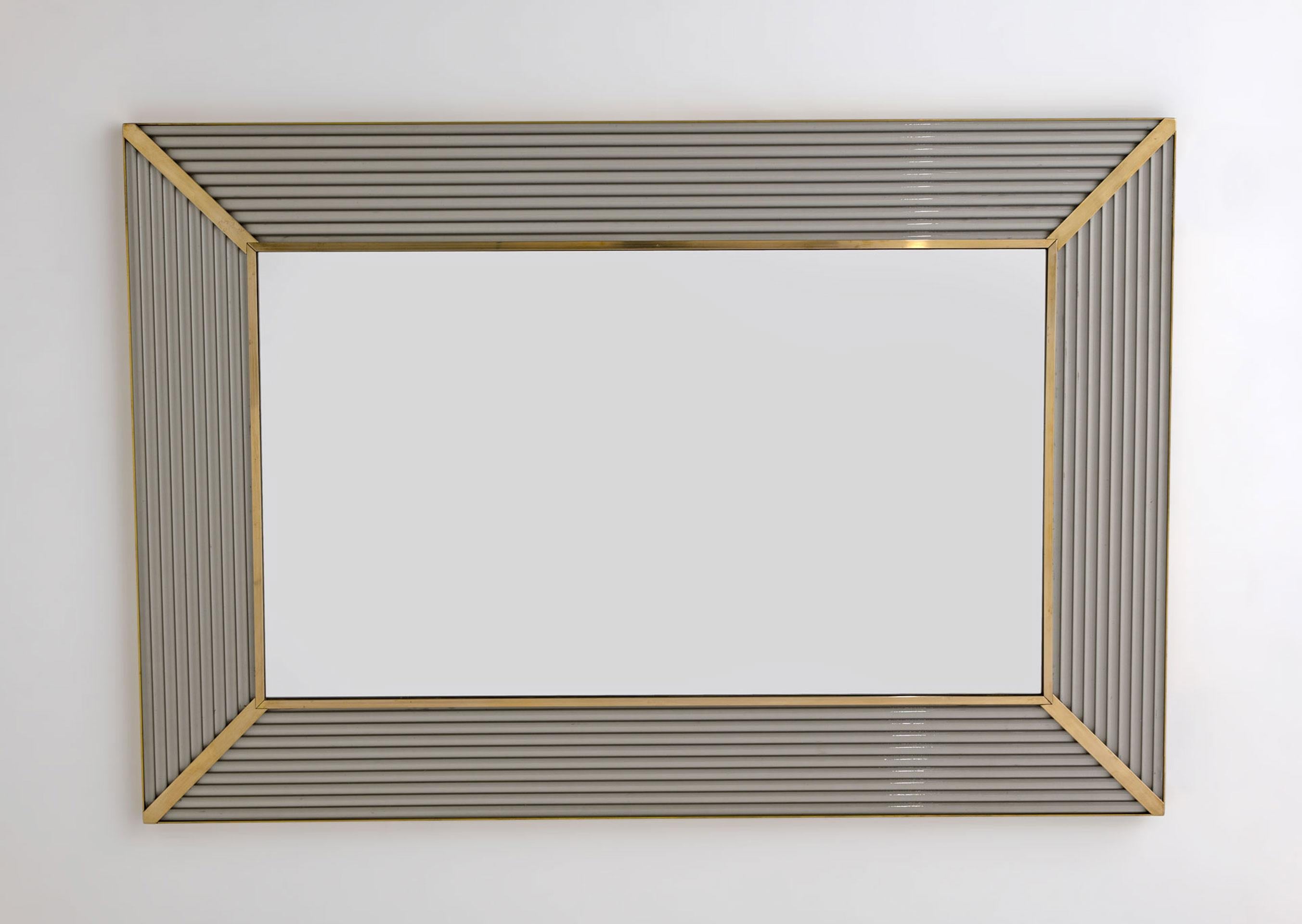 Mid-Century Modern Italian Brass and Murano Glass Wall Mirror For Sale 2