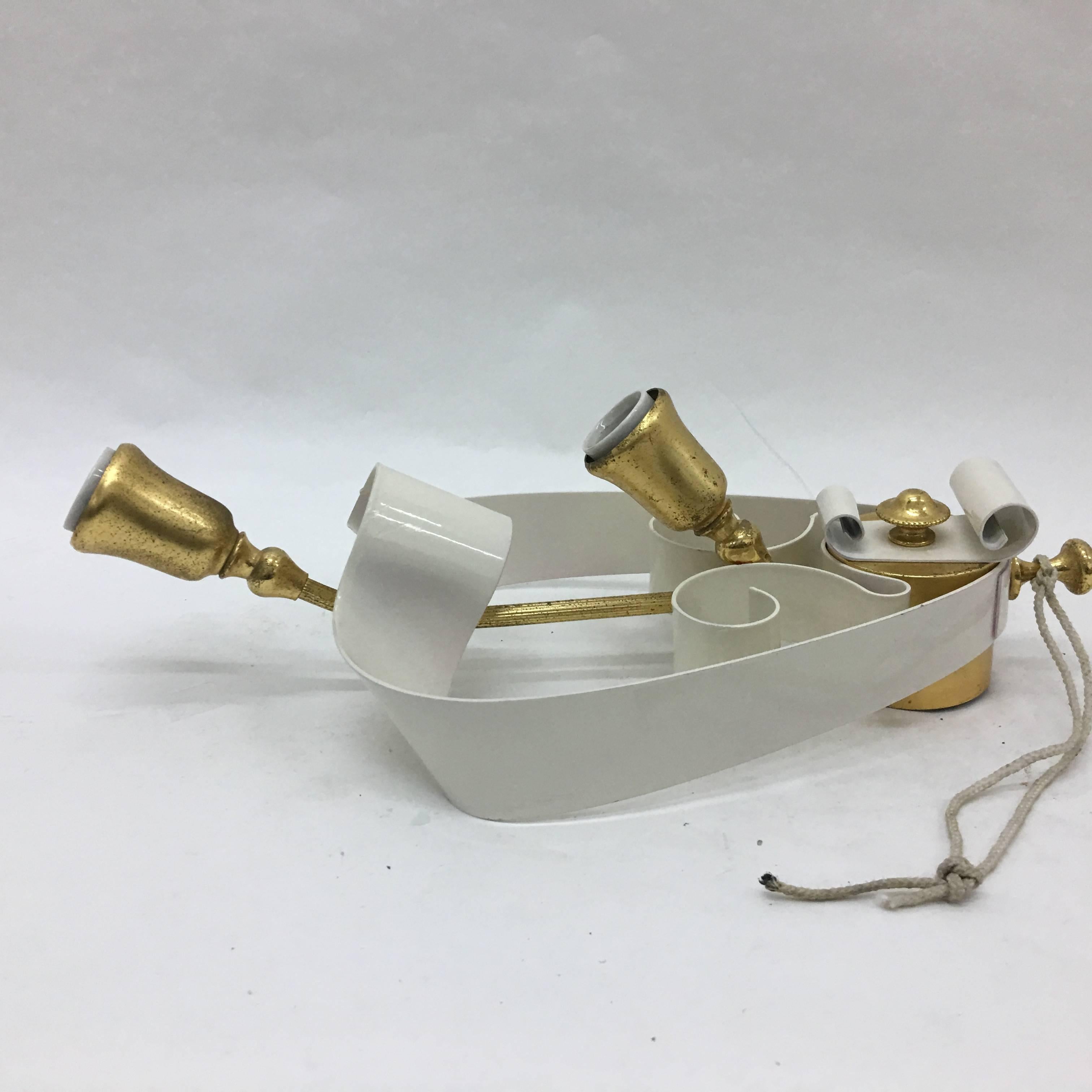 1950s Two Mid-Century Modern Italian Brass and White Painted Metal Wall Sconces For Sale 1
