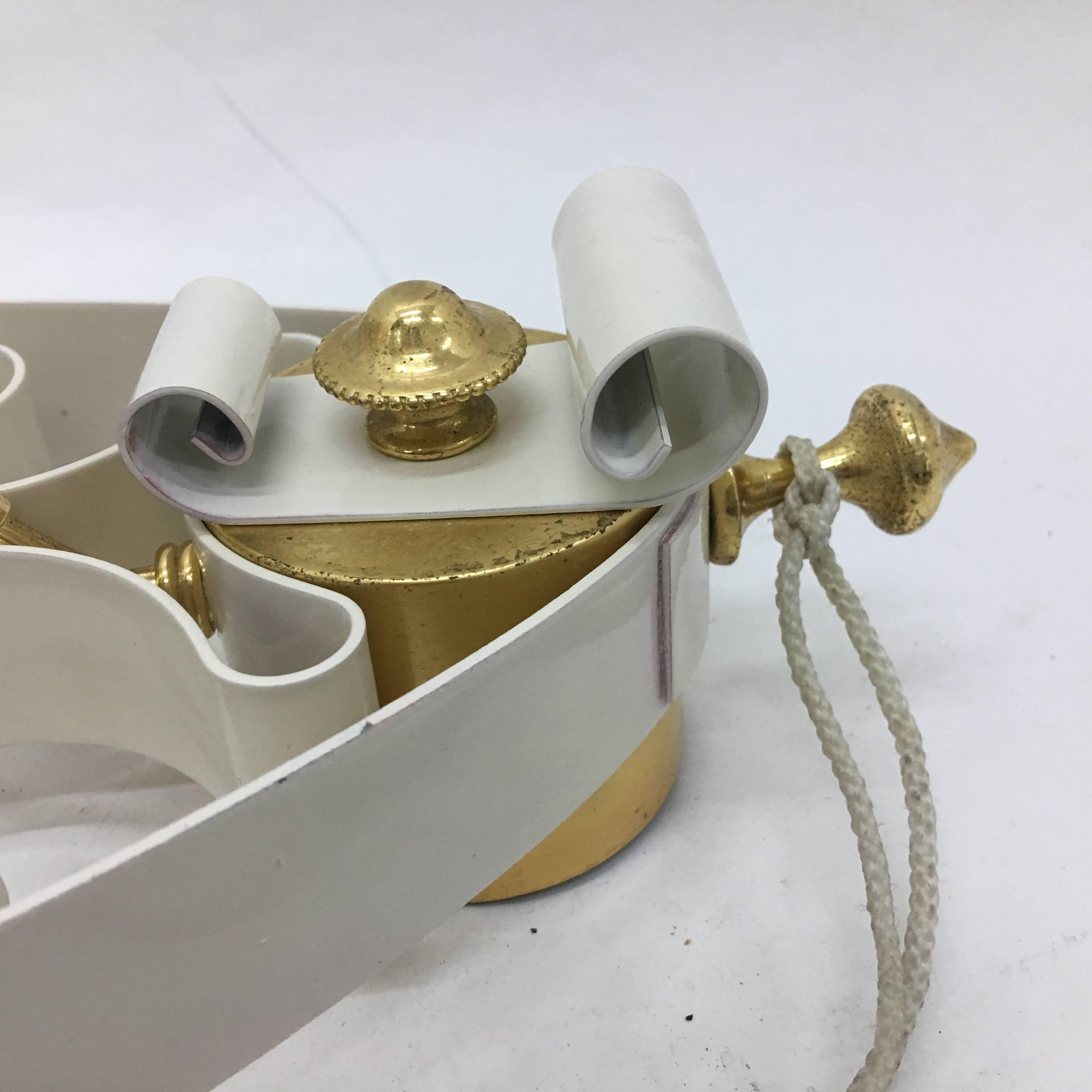 1950s Two Mid-Century Modern Italian Brass and White Painted Metal Wall Sconces For Sale 3