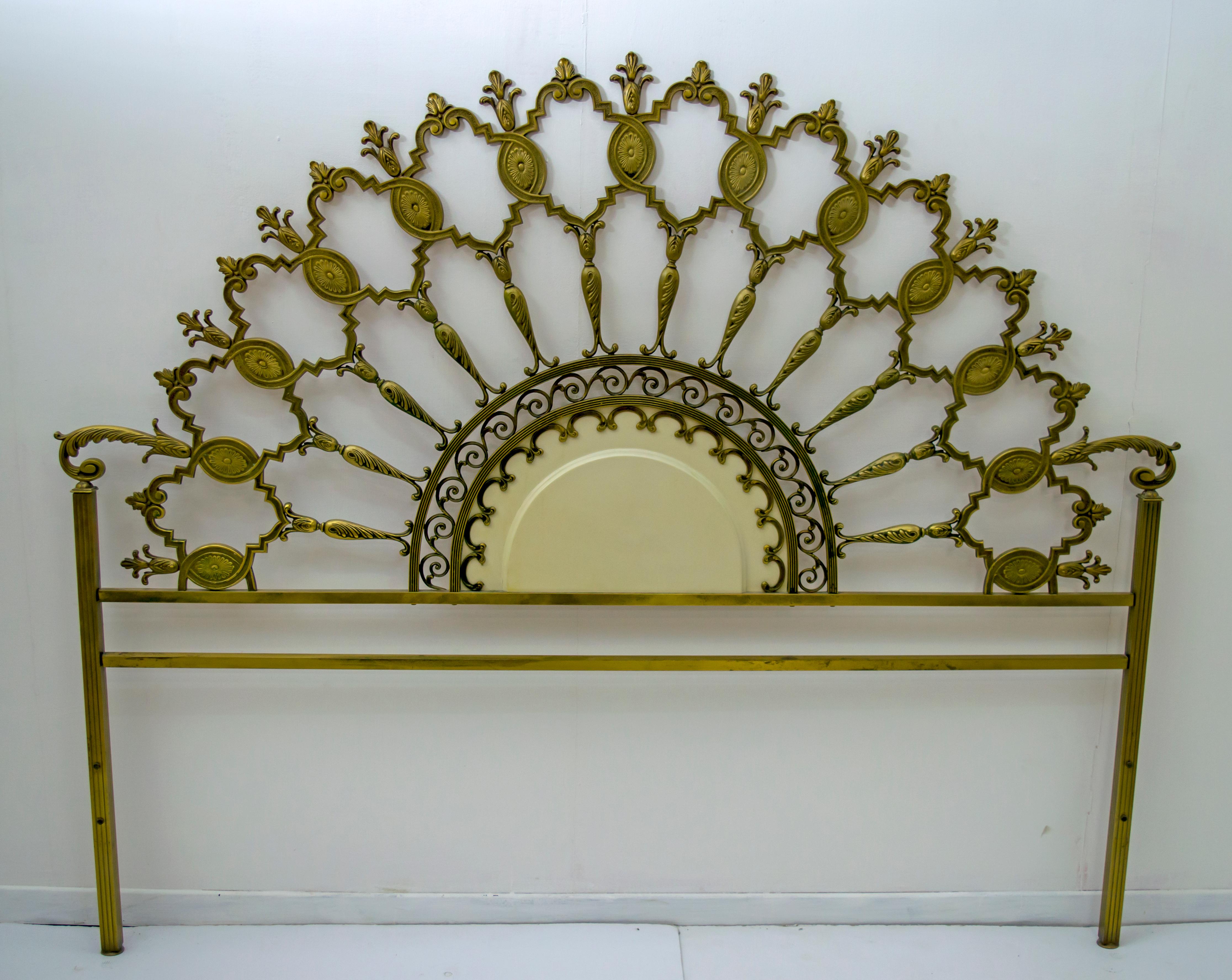 Neoclassical style solid brass bed from the Mid-Century Modern period, Italy 1960s.

