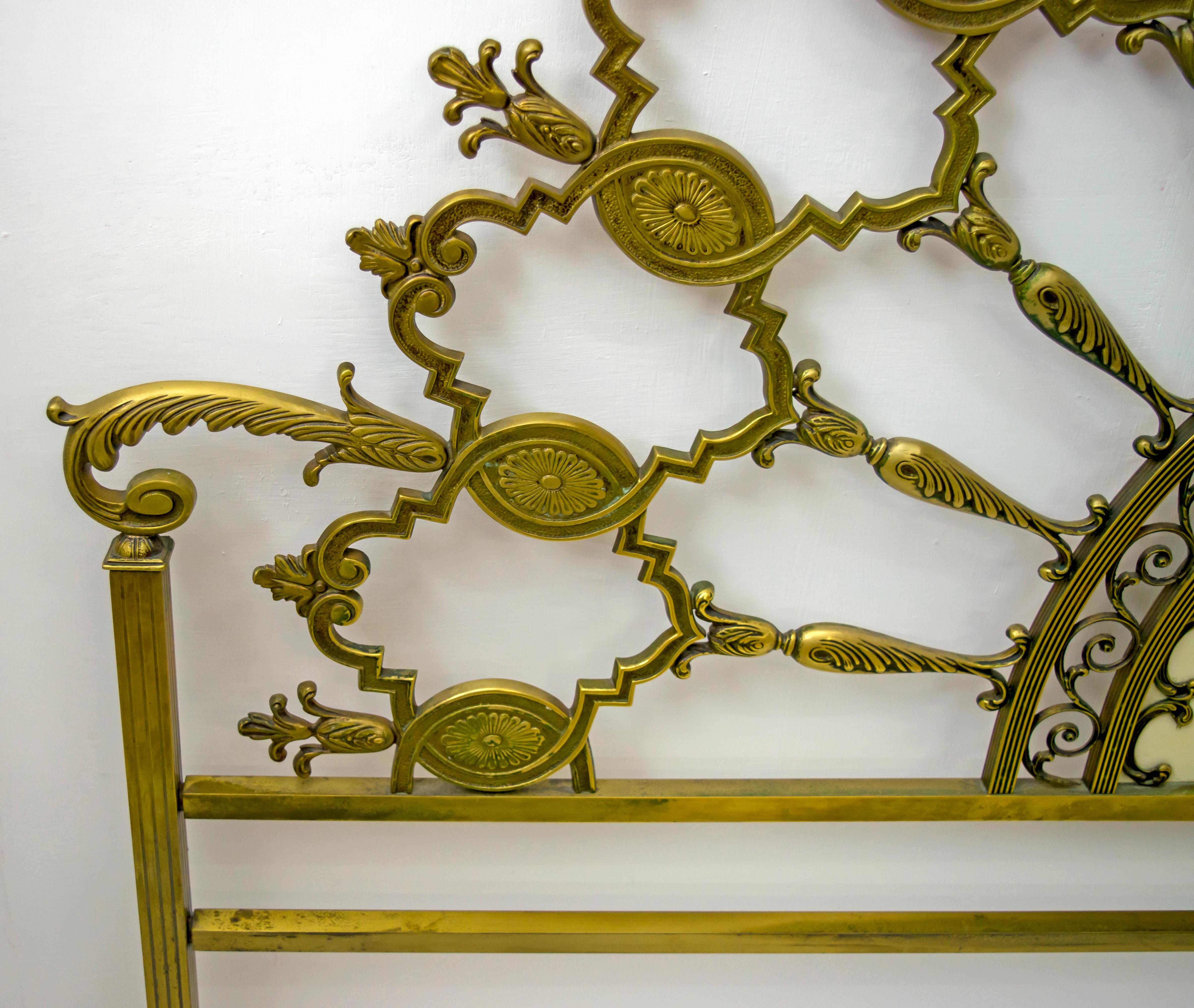 Mid-Century Modern Italian Brass Bed, 1960s 3