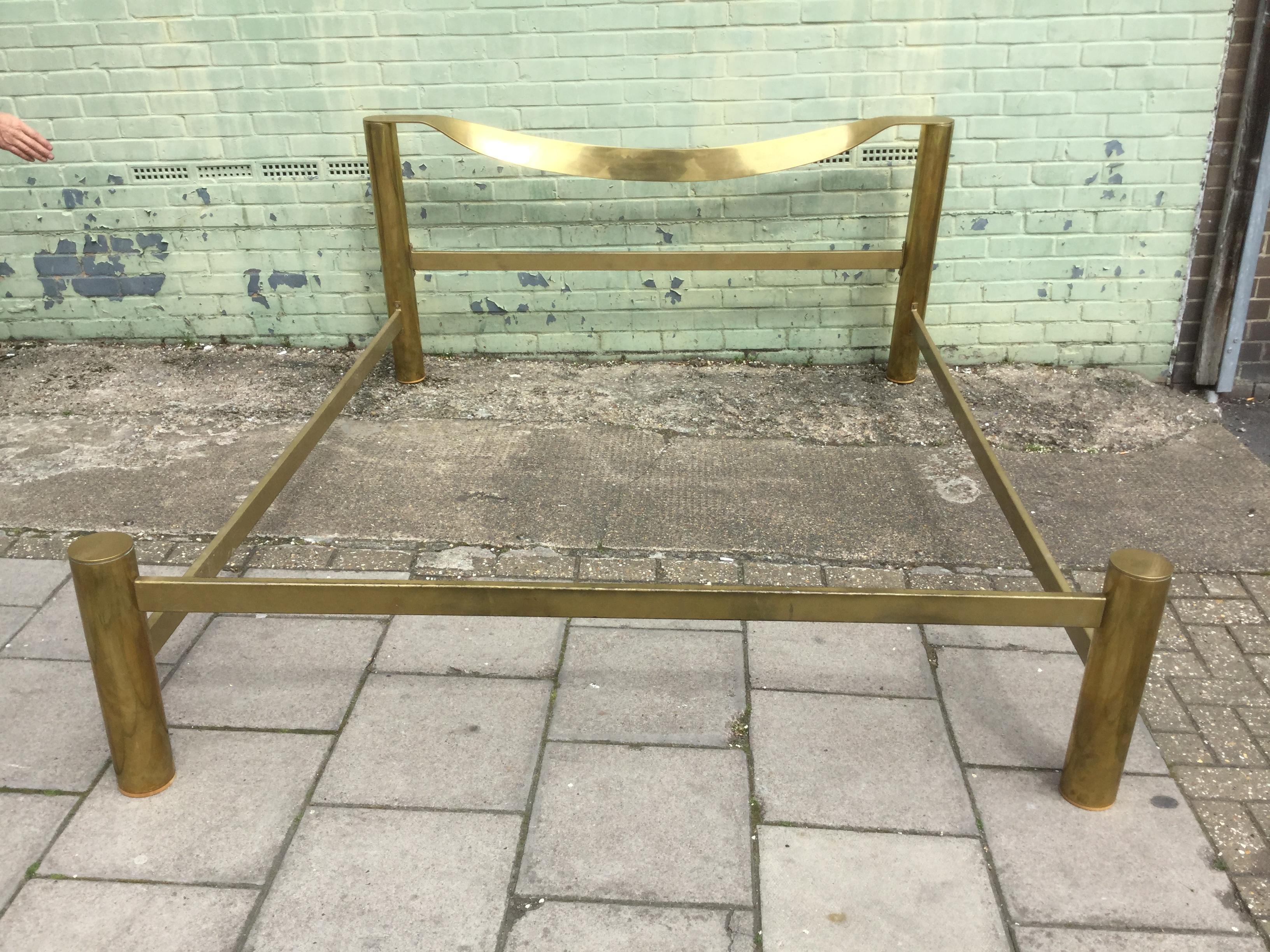 Mid-Century Modern Italian Brass Bed by Luciano Frigerio from 1970s 2