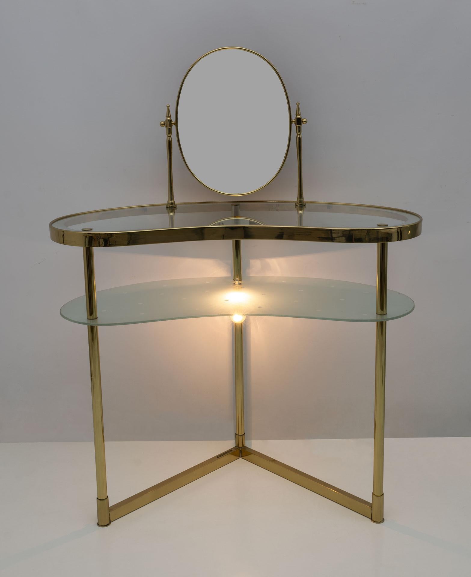 brass vanity table