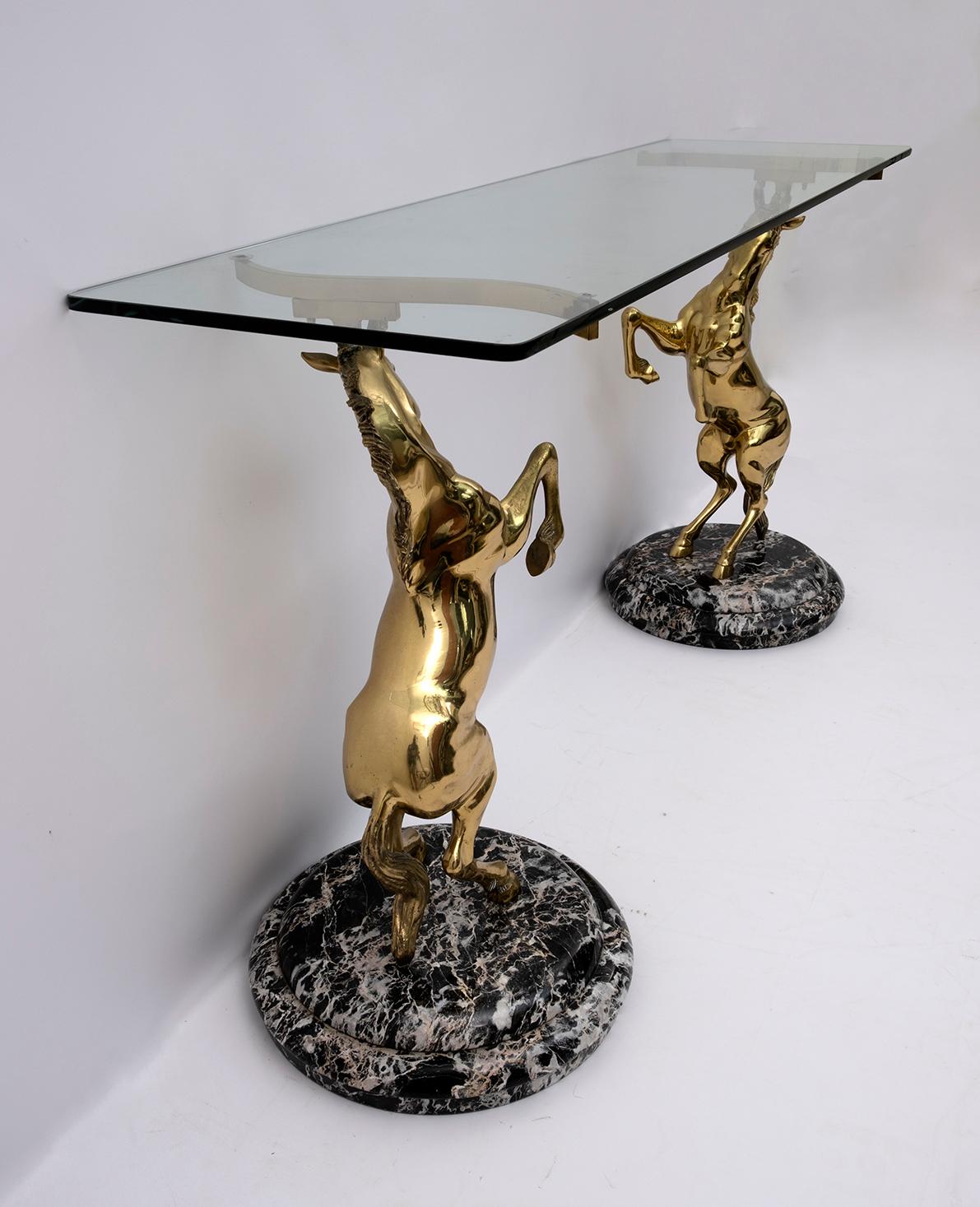Mid-Century Modern Italian Brass Horses and Marble bases Console Table, 1970s For Sale 7