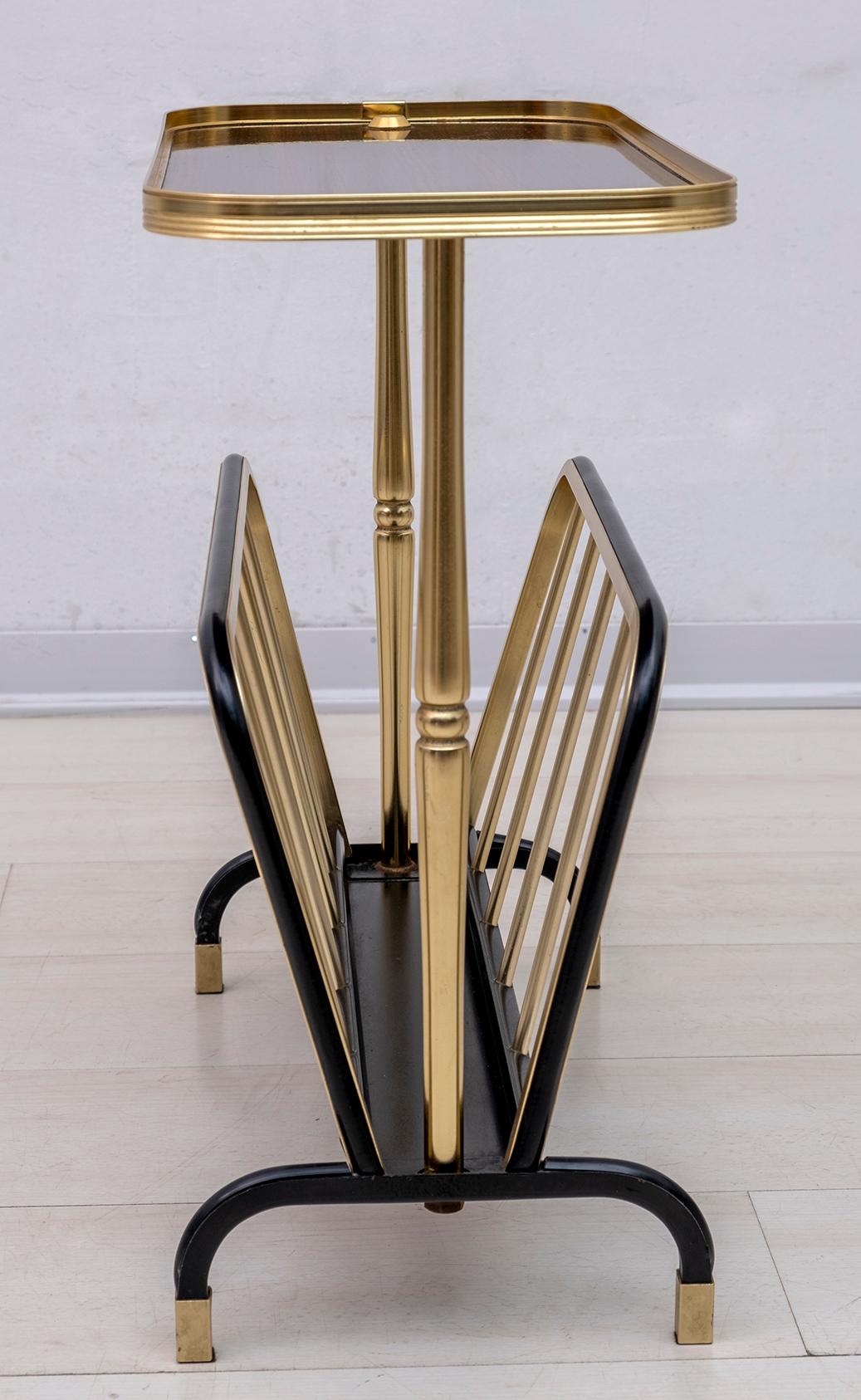 Late 20th Century Mid-Century Modern Italian Brass Magazine Racks Side Table, 1970s