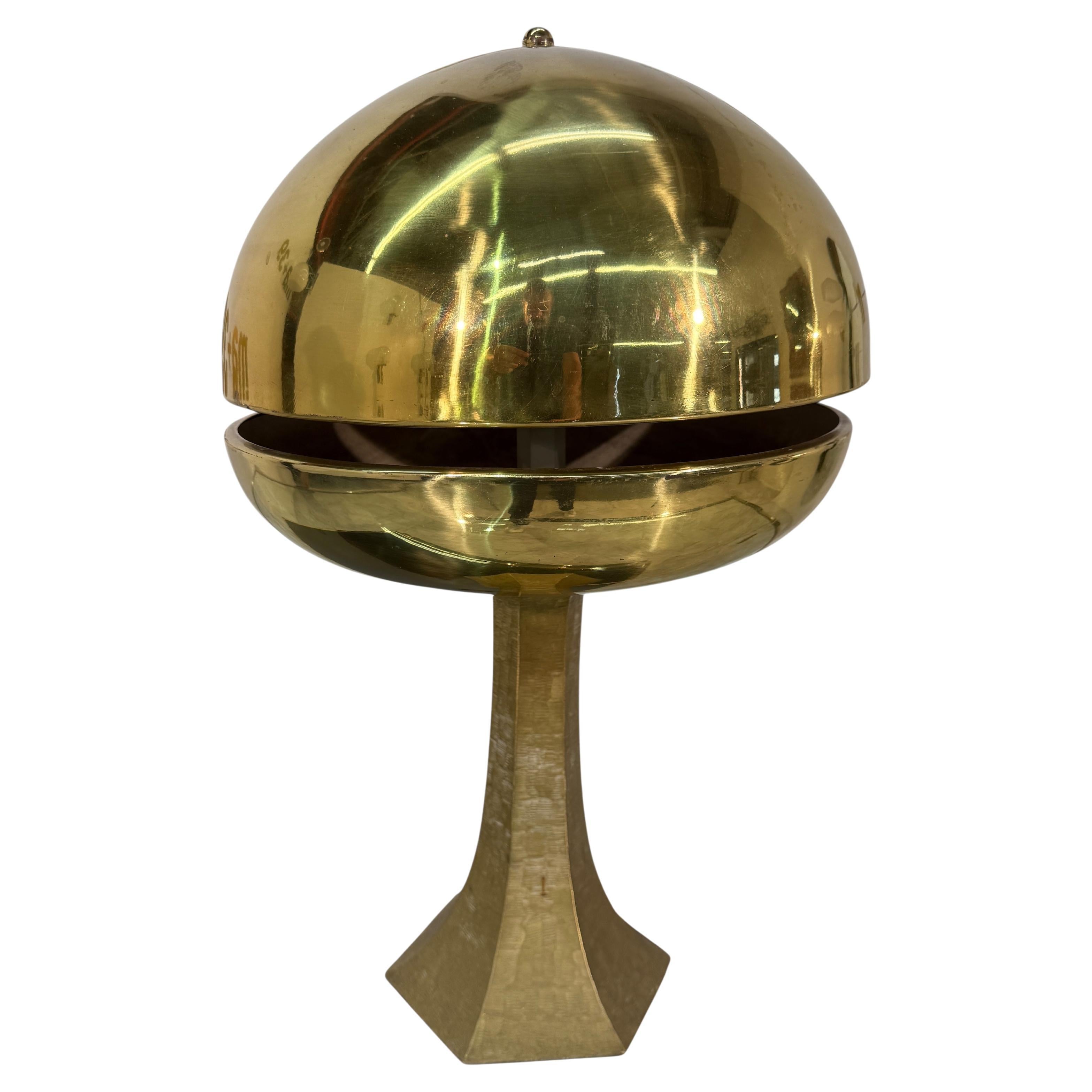 Mid-Century Modern Italian Brass Mushroom Table Lamp, 1960s For Sale