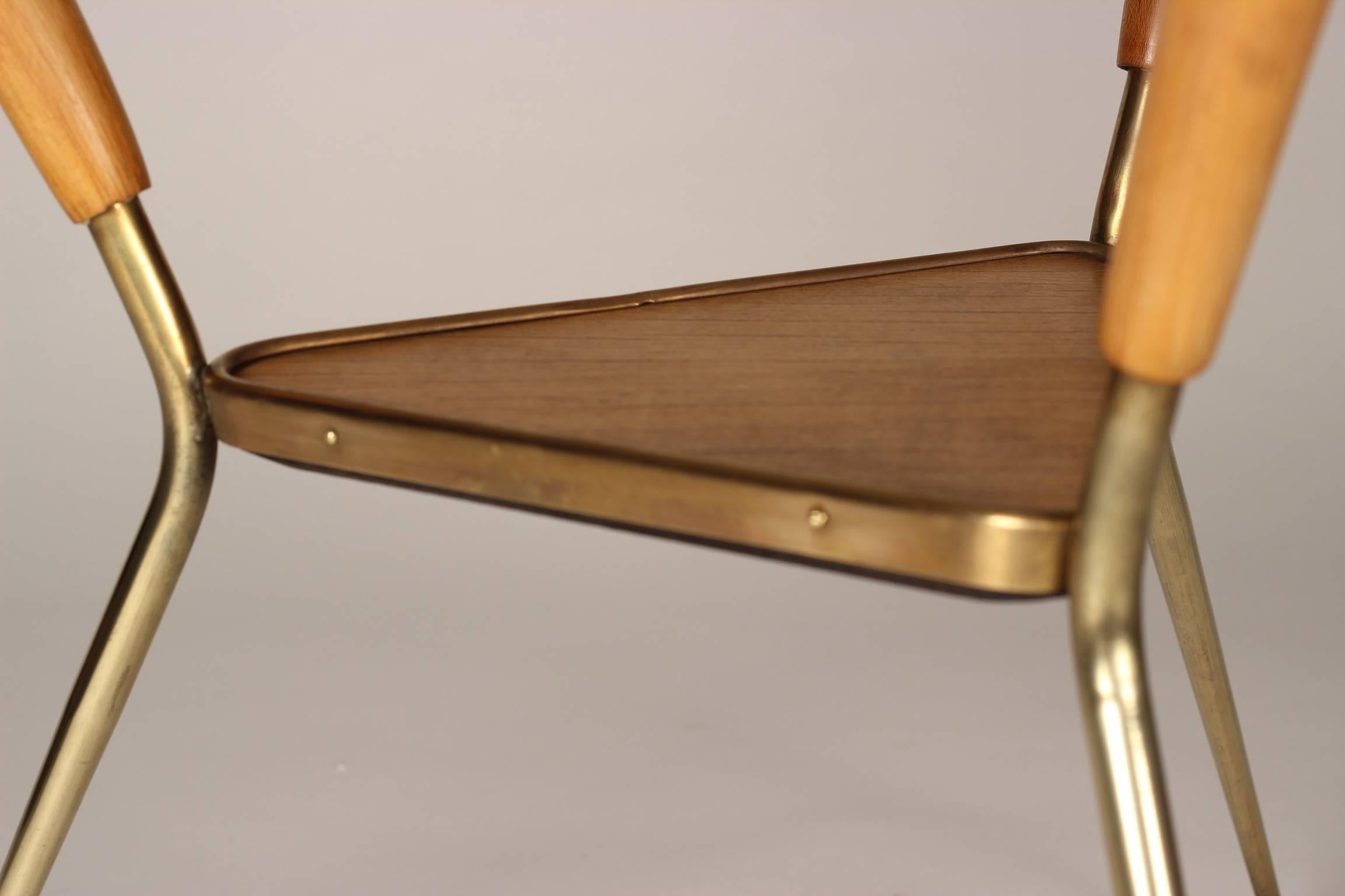 Mid-20th Century Mid-Century Modern Italian Brass Side Table, 1960s