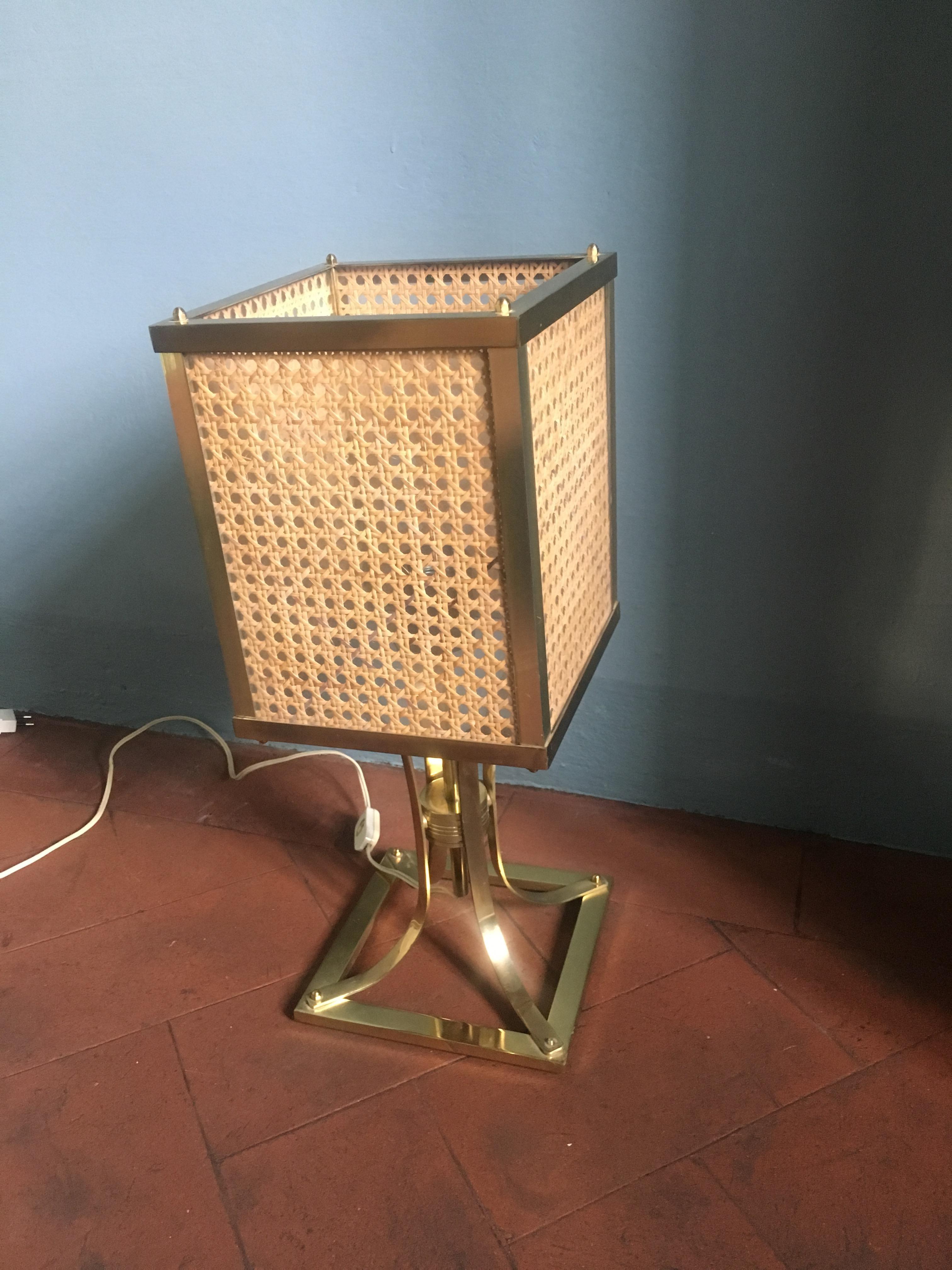 Mid-Century Modern Italian Brass Table Lamp with 