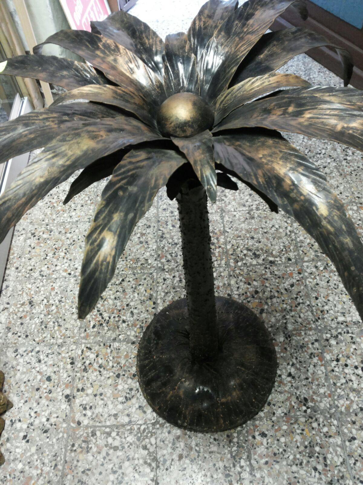 Mid-Century Modern Italian Burnished Iron Palm Tree Sculpture, 1970s In Good Condition In Prato, IT