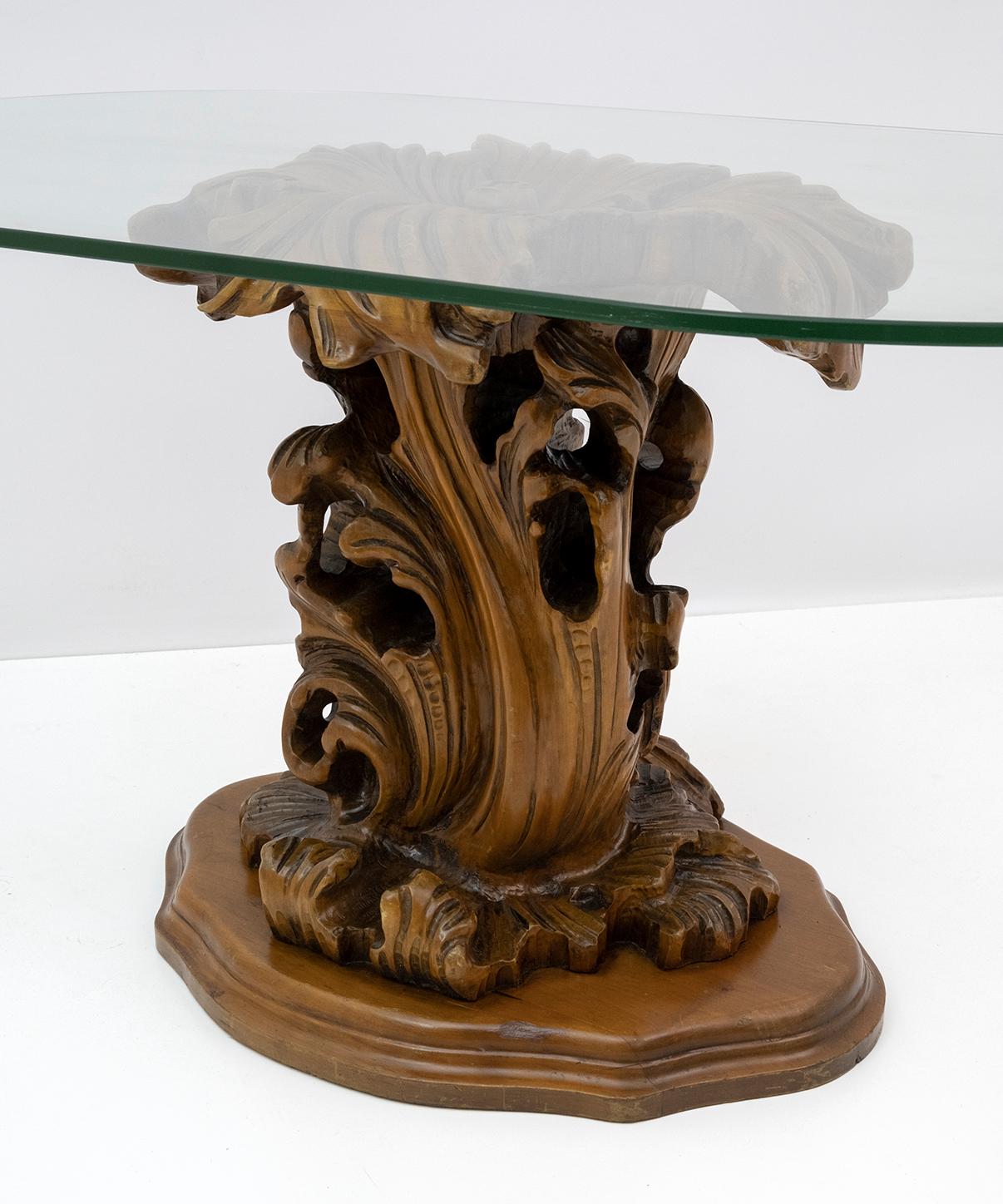 Mid-Century Modern Italian Carved Wood Base Large Curls and Leaves Coffee Table For Sale 1