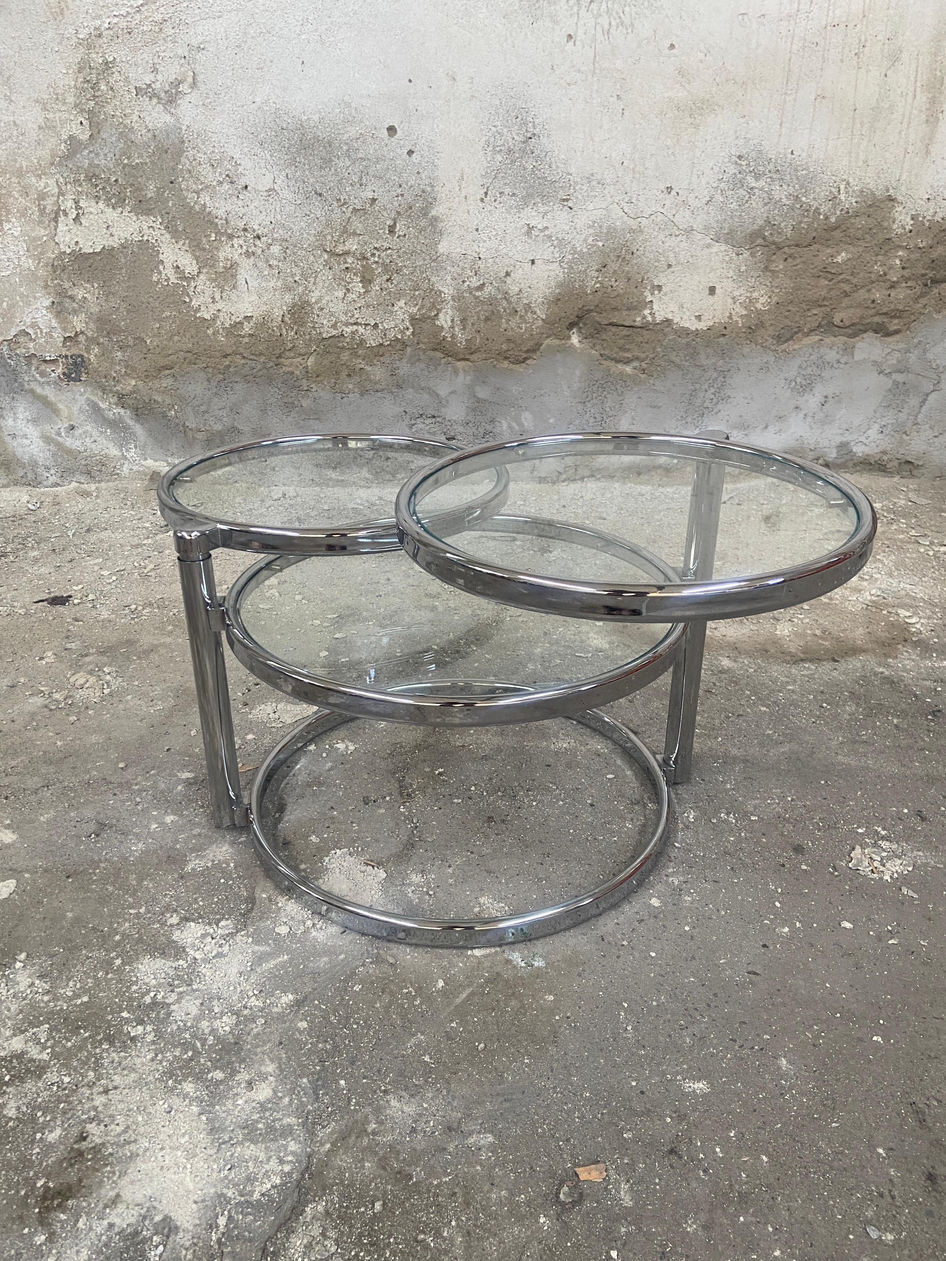 Mid-Century Modern Italian Chrome and Glass Side Table with Rotating Tops. For Sale 1
