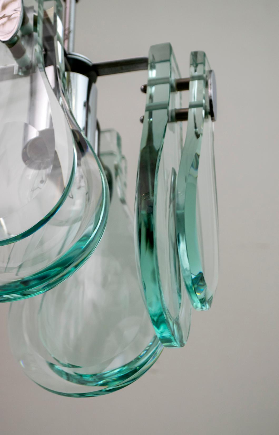 Milieu du XXe siècle Lampe à suspension italienne mi-siècle moderne en chrome et verre épais par Veca, années 1960 en vente
