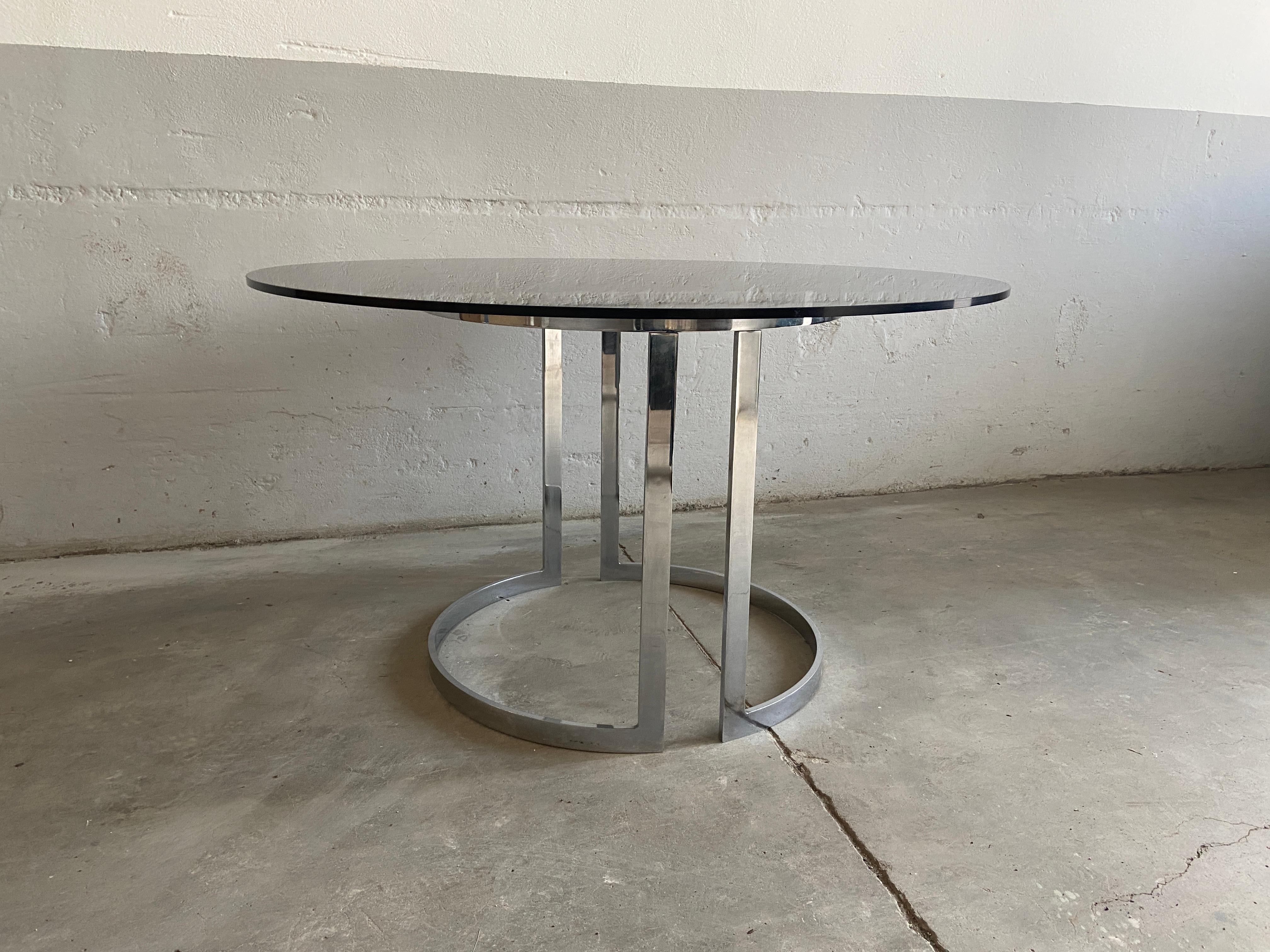 Mid-Century Modern Italian Chrome Dining Table with Smoked Glass Top, 1970s In Good Condition For Sale In Prato, IT