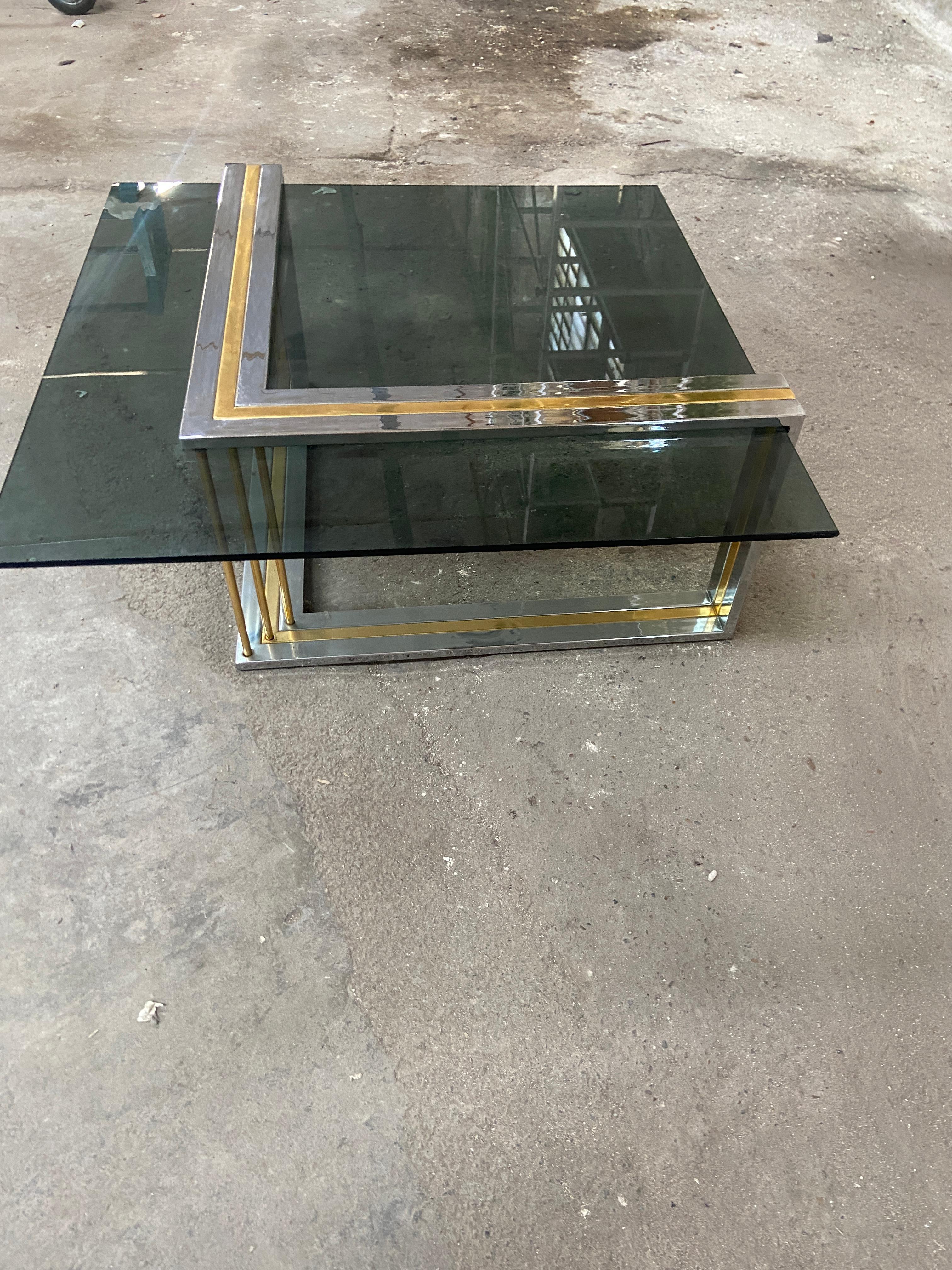 Mesa de centro o de sofá italiana moderna de mediados de siglo de Romeo Rega. 1970s en venta 3