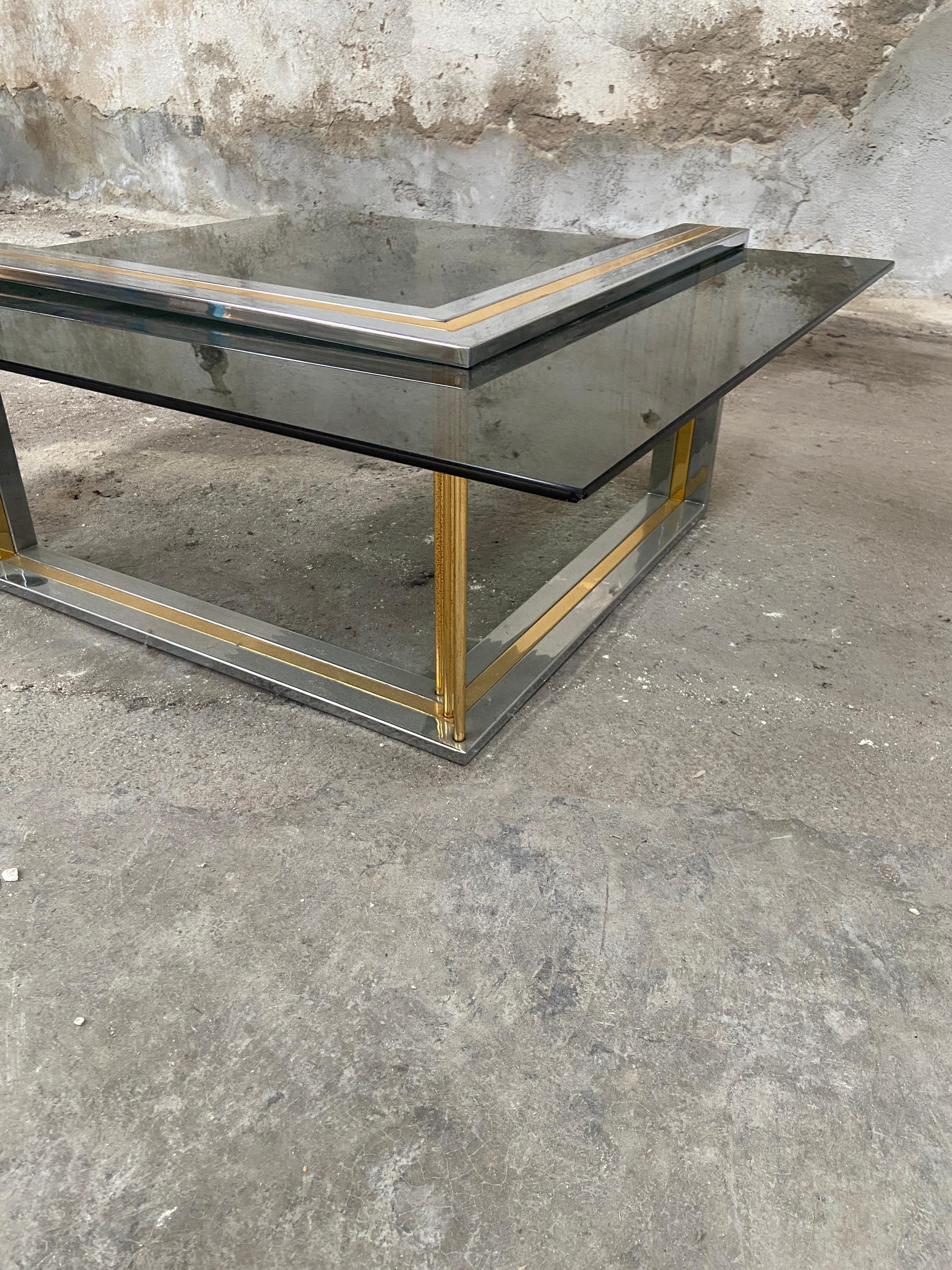 Mesa de centro o de sofá italiana moderna de mediados de siglo de Romeo Rega. 1970s Italiano en venta