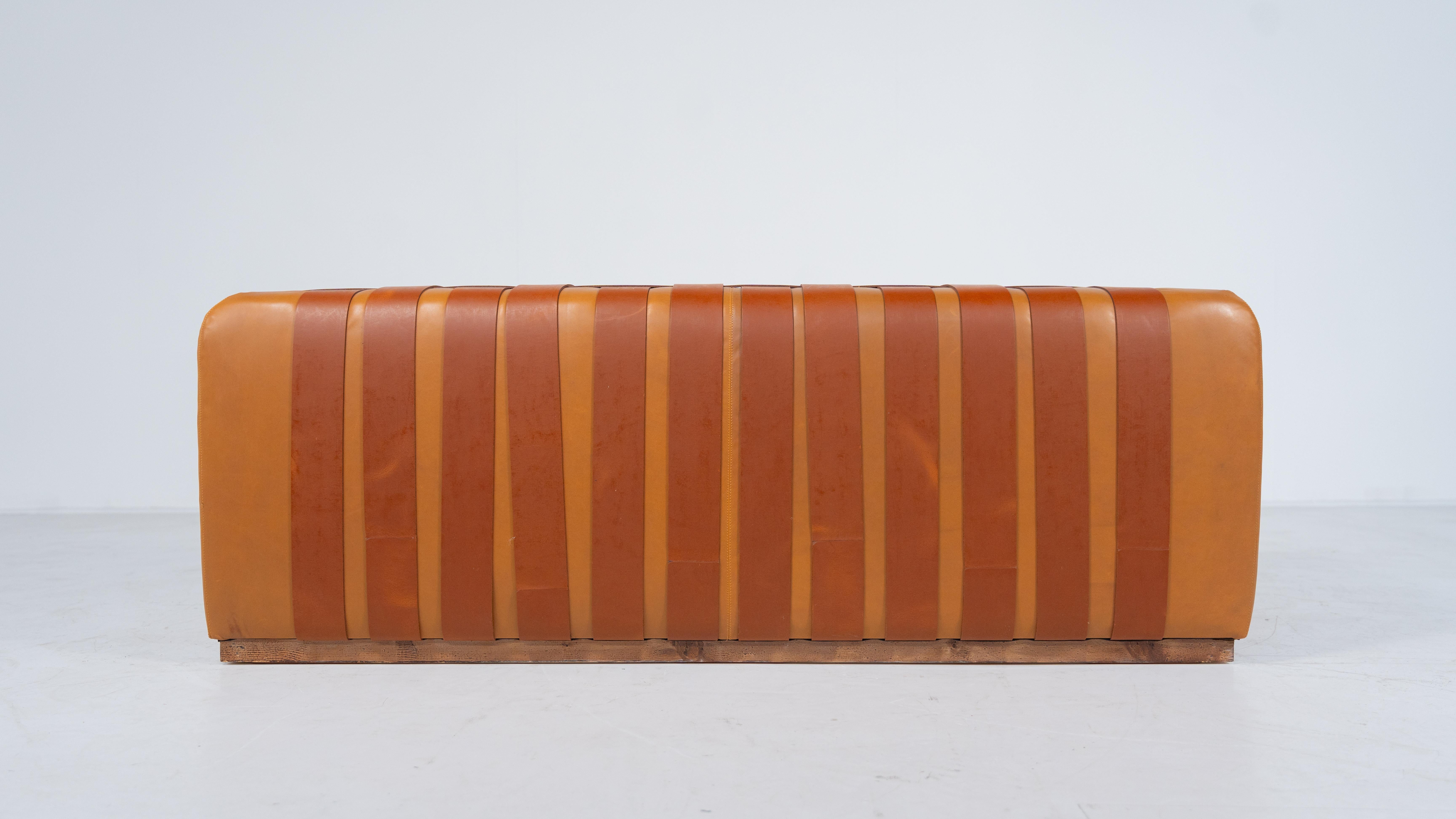 Mid-Century Modern Italian Cognac Leather Bench, 1980s 2