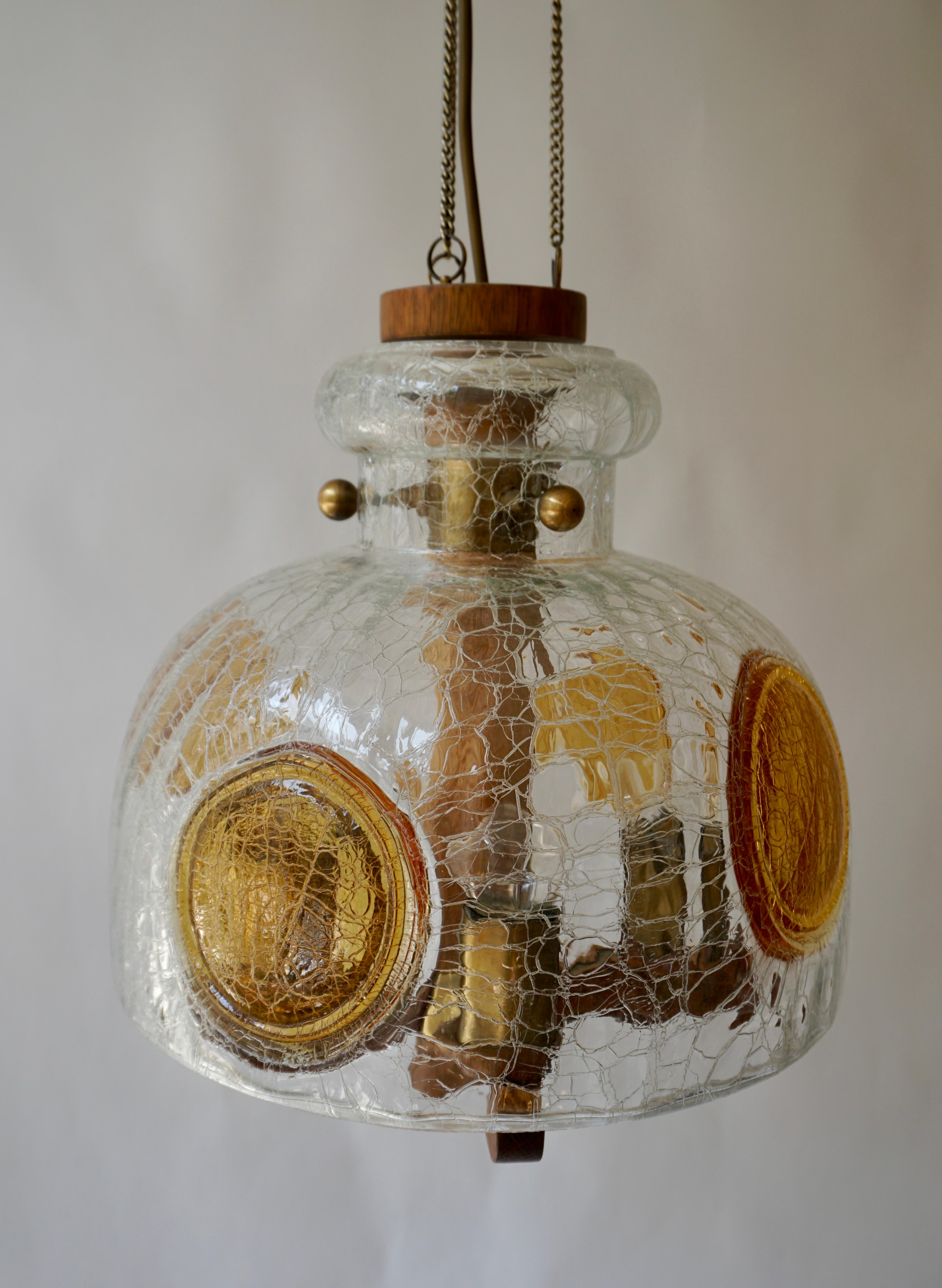 20ième siècle Lampe à suspension italienne en verre d'art soufflé à la bouche coloré de Murano, mi-siècle moderne en vente