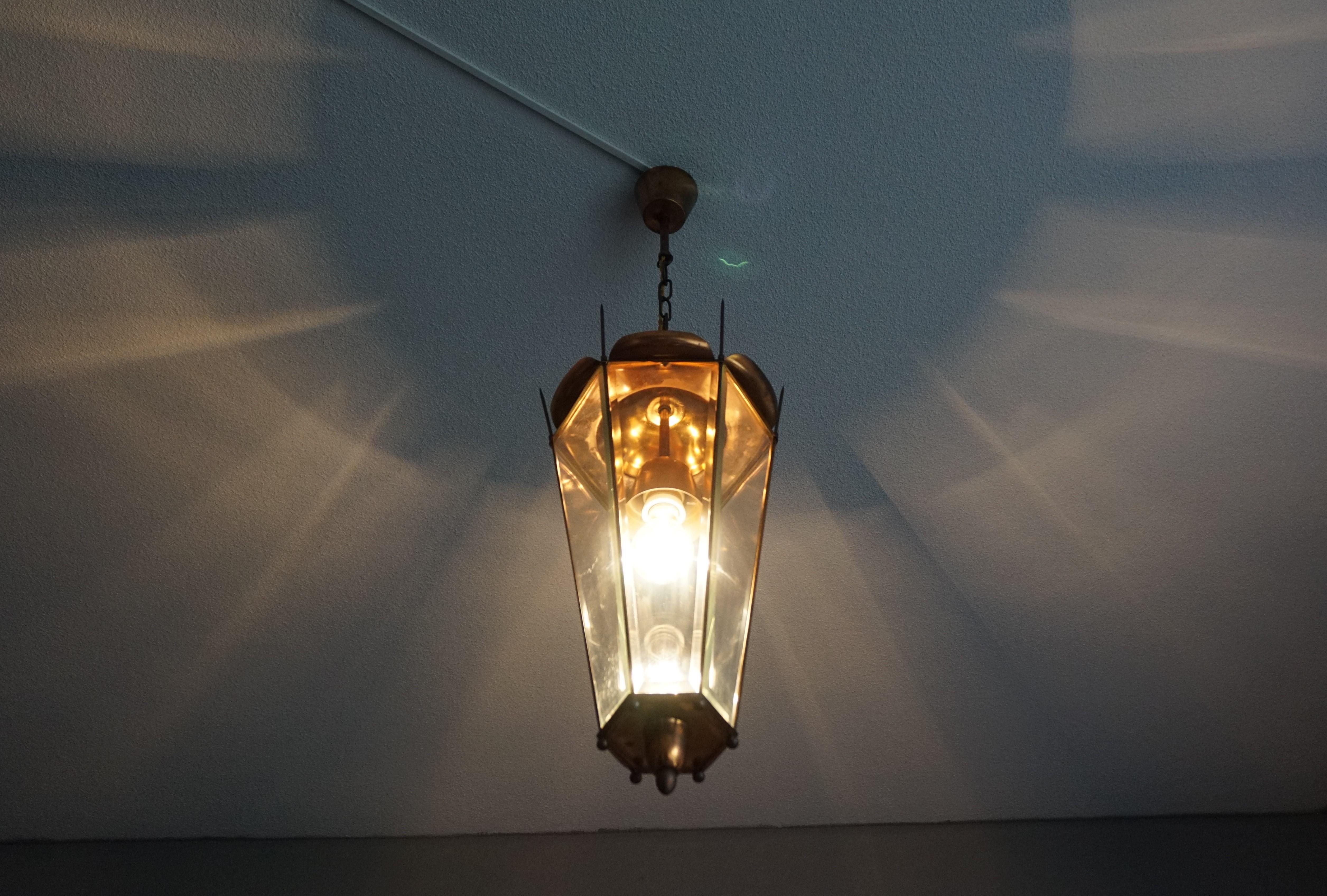 Mid-Century Modern Italian Copper and Beveled Glass Hallway Pendant / Lantern For Sale 9