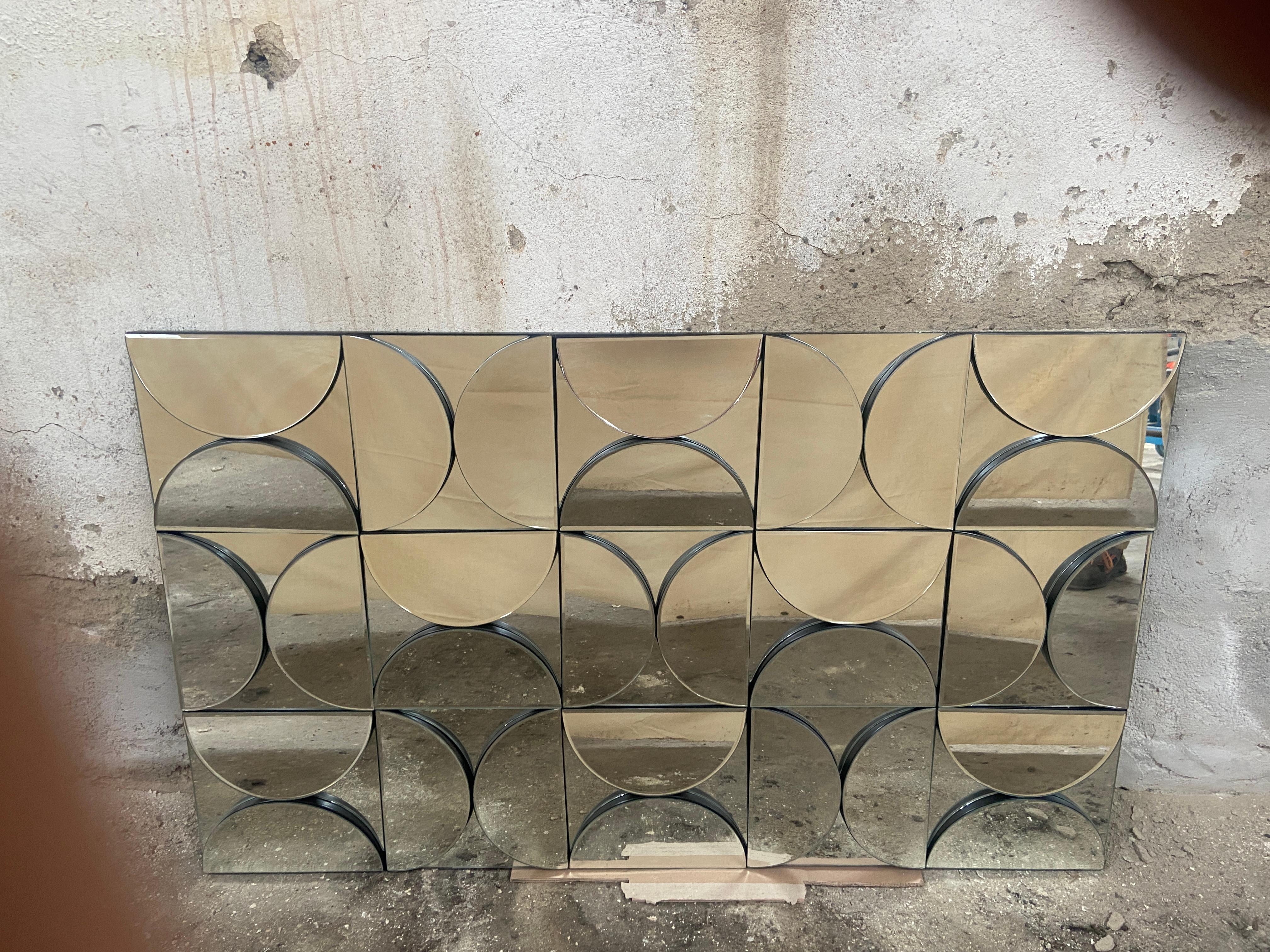 Mid-Century Modern Italian Decorative Wall Panel Mirror from 1970s For Sale 1