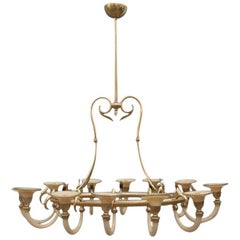 Lampadario di design italiano della metà del secolo scorso in ottone e vetro opalino 1950s