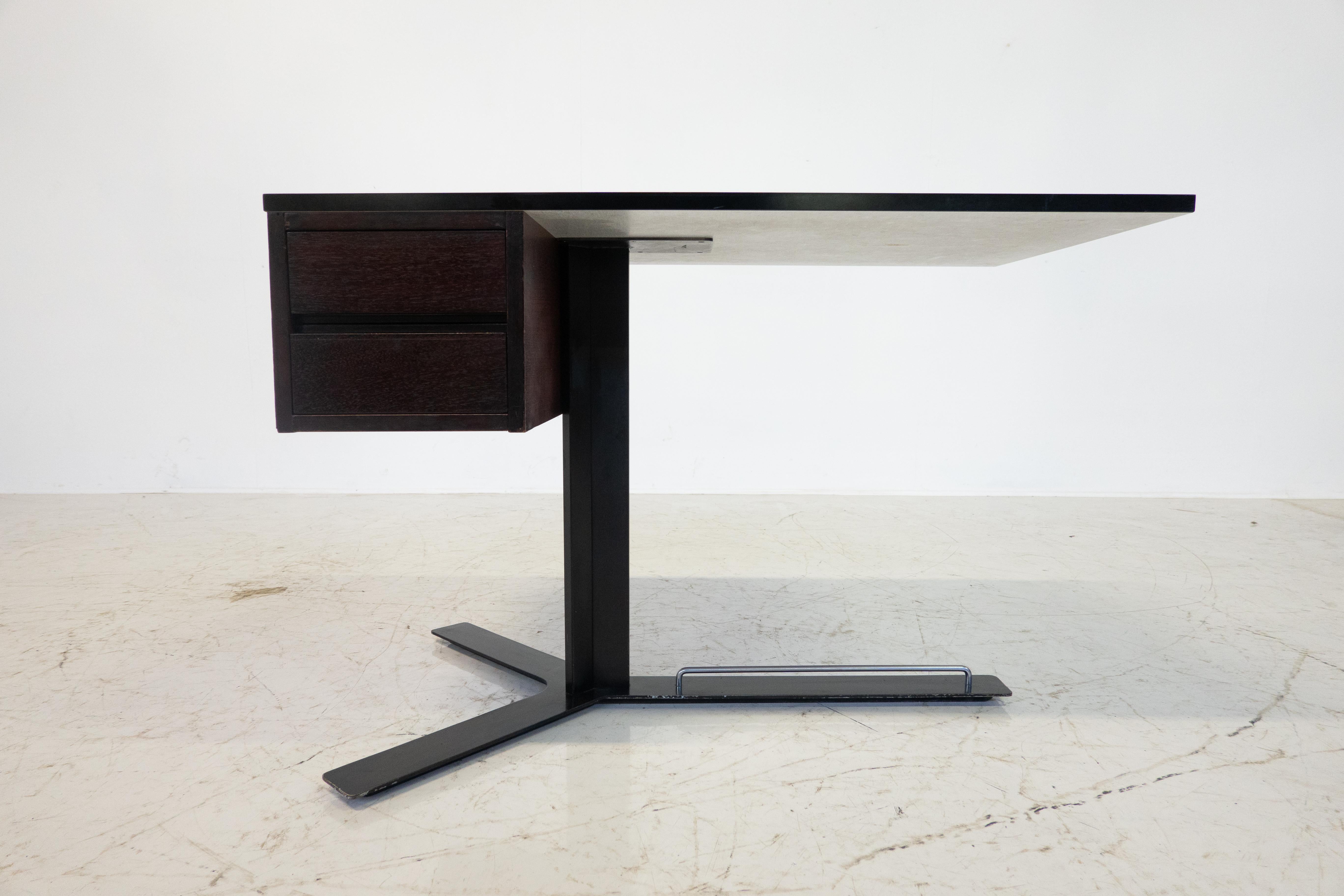 Italienischer Schreibtisch der Jahrhundertmitte von Antonello Mosca by Sormani, 1960er Jahre (Mitte des 20. Jahrhunderts)