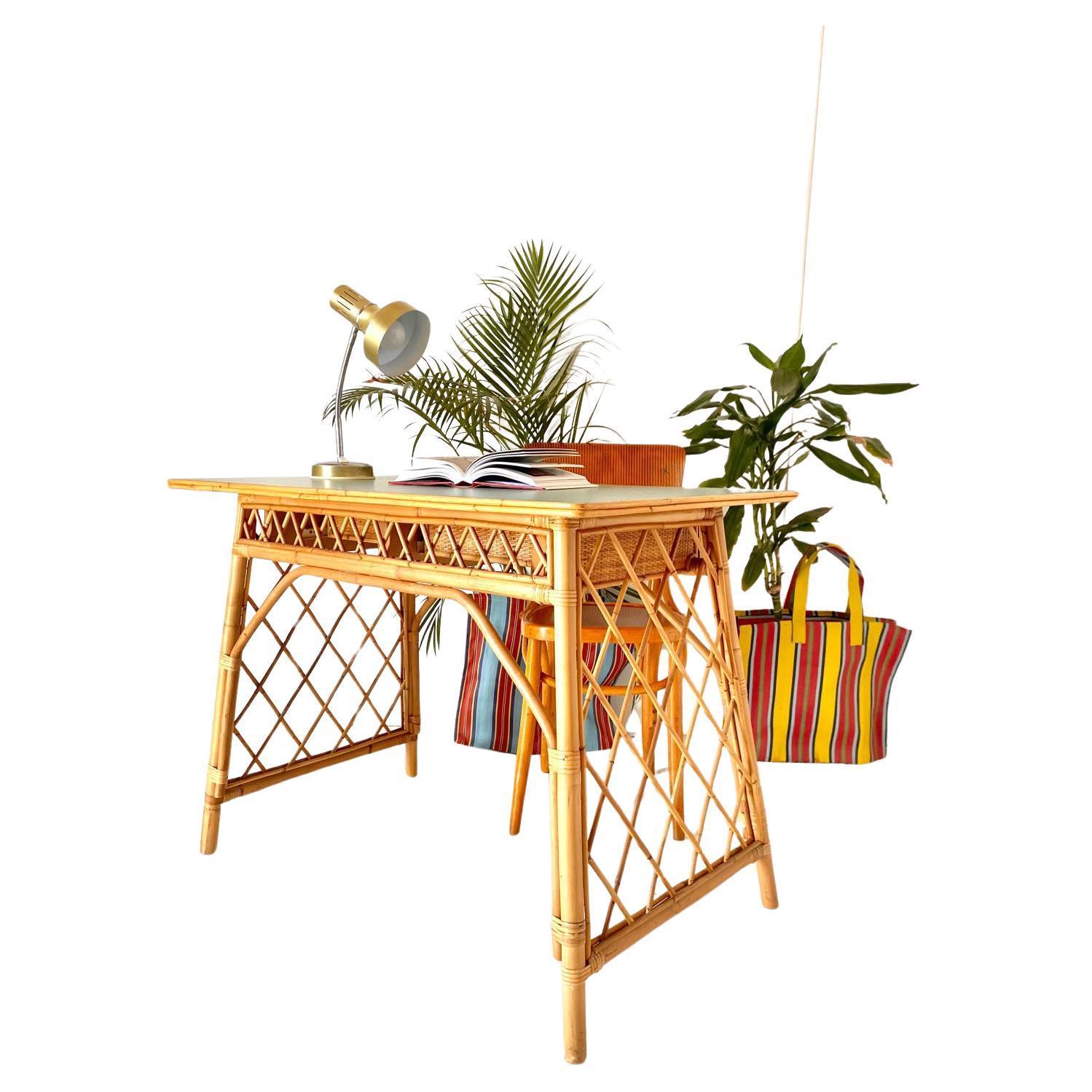 Mid Century Modern Italian Desk in Bamboo and Rattan in the style of Sognot 10