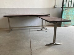 Table de bureau italienne moderne du milieu du siècle dernier par Gianni Moscatelli pour Formanova