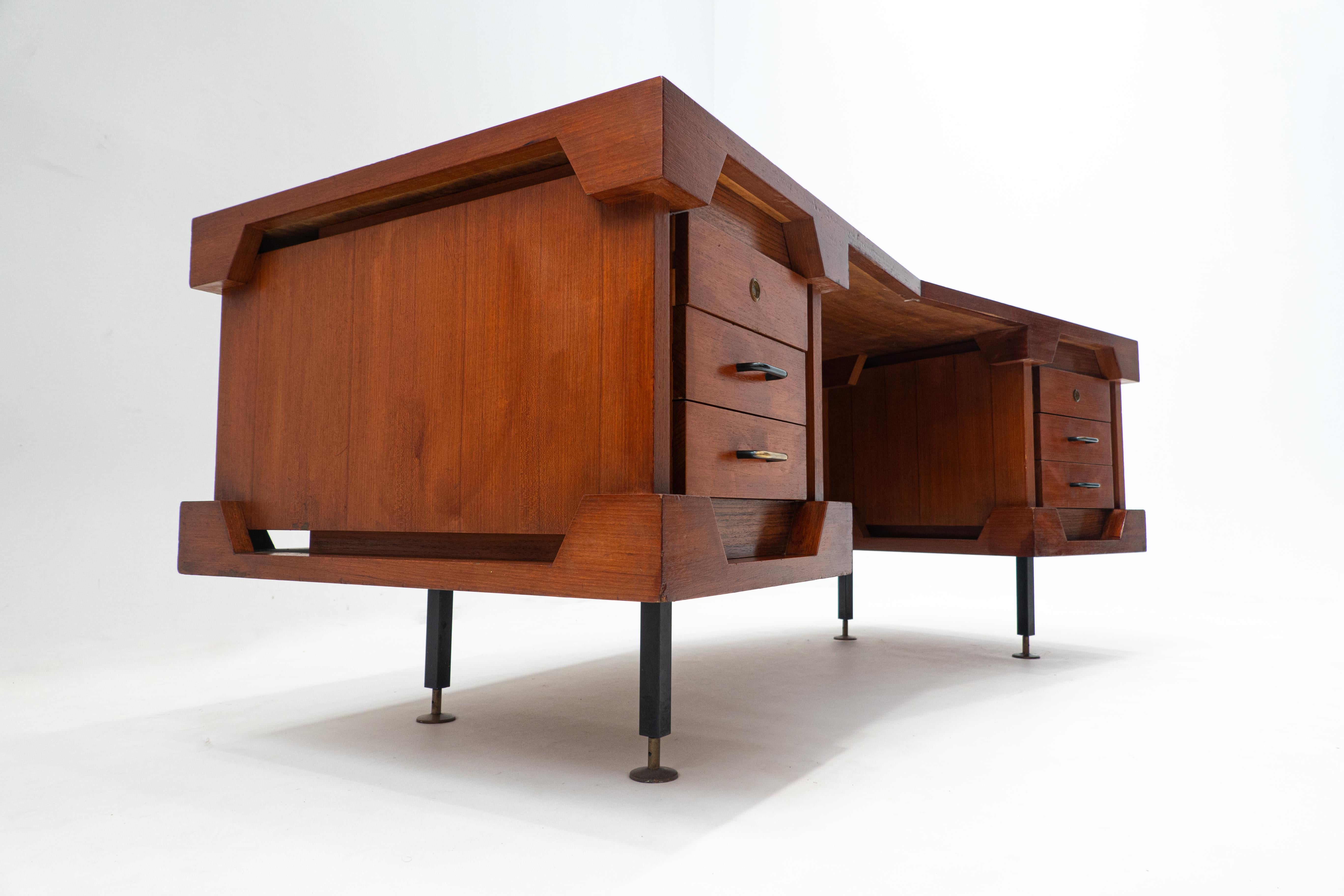 Mid-Century Modern Italian desk with drawers, teak, 1960s.