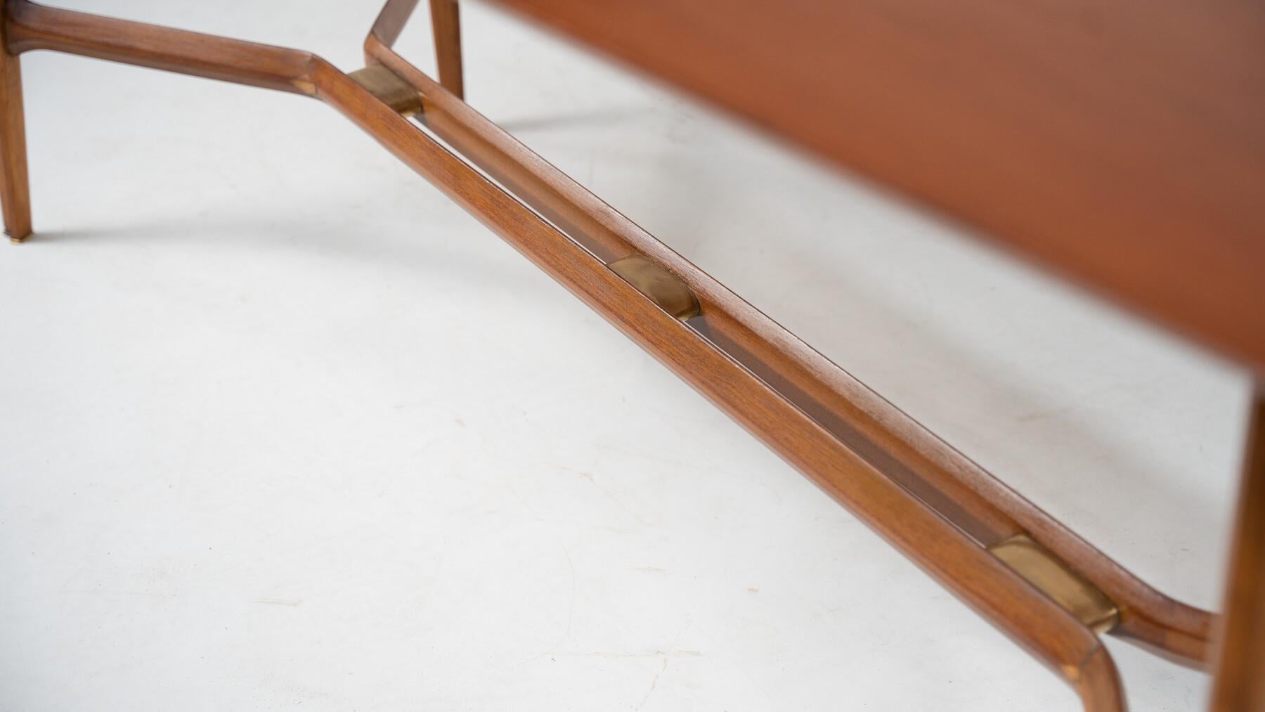 Mid-Century Modern Table de salle à manger italienne The Modernsity par Studio Moscatelli, années 1950 en vente