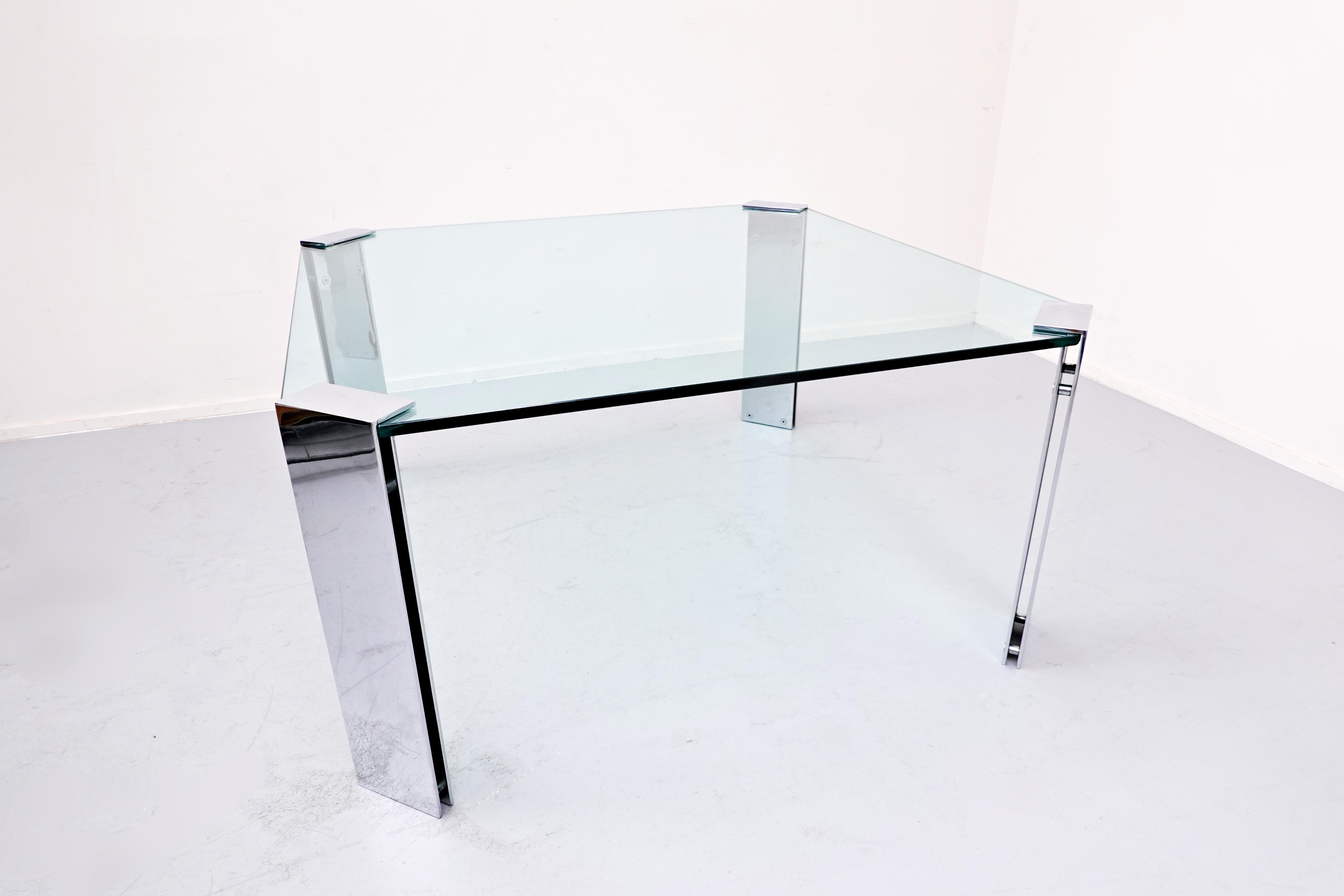 Mid-Century Modern Italian Dining Table in Steel and Glass, 1960s 4
