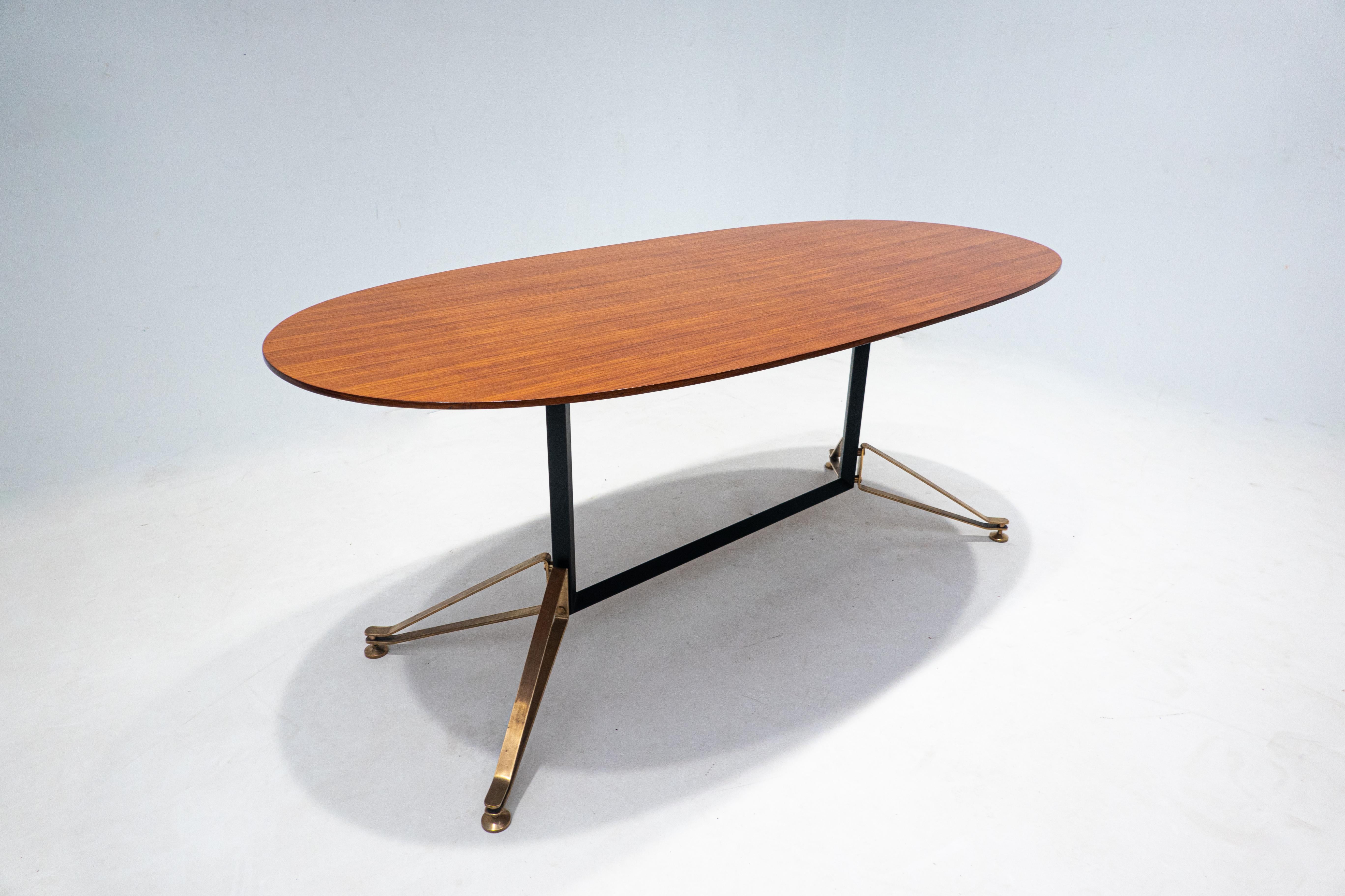 Mid-Century Modern Italian dining table, wood and brass, 1960s.