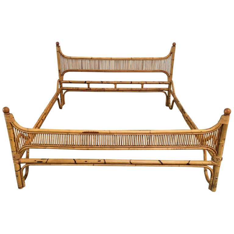 MidCentury Modern Italian Double Bamboo Bed Frame, 1970s For Sale at