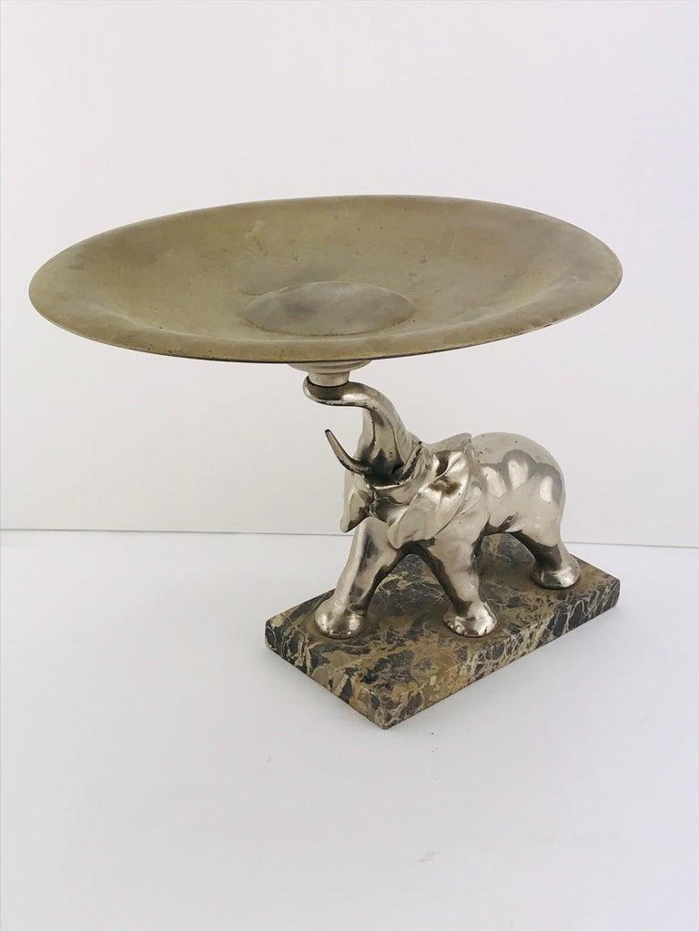 Italiano Elefante scultura italiana di metà secolo placcato in argento e marmo, anni '60 in vendita