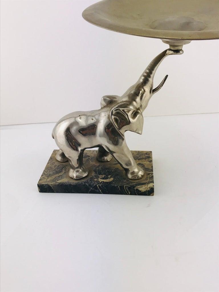 Elefante scultura italiana di metà secolo placcato in argento e marmo, anni '60 in vendita 1