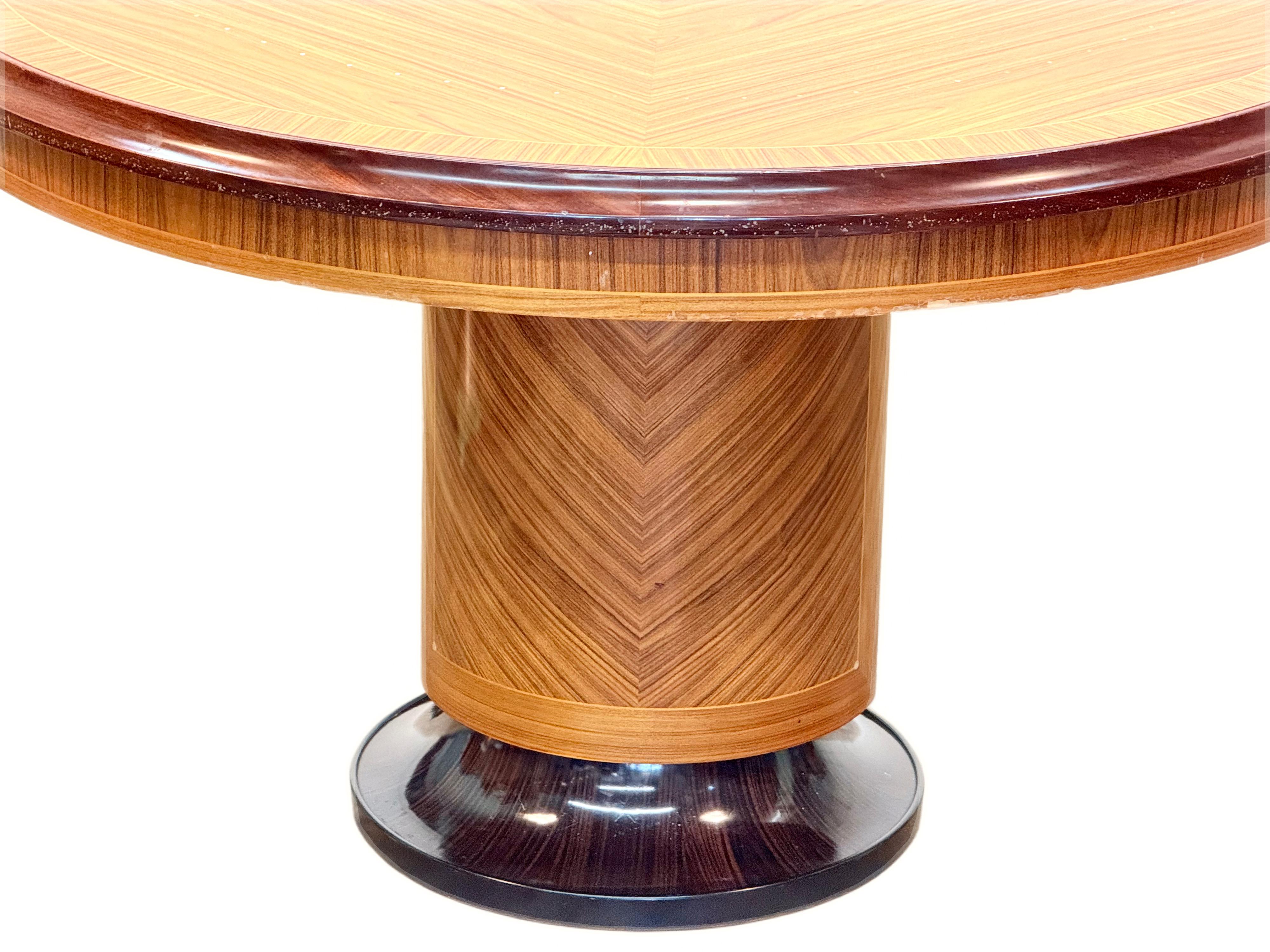 Table de salle à manger italienne extensible en ébène de Macassar, mi-siècle moderne en vente 6
