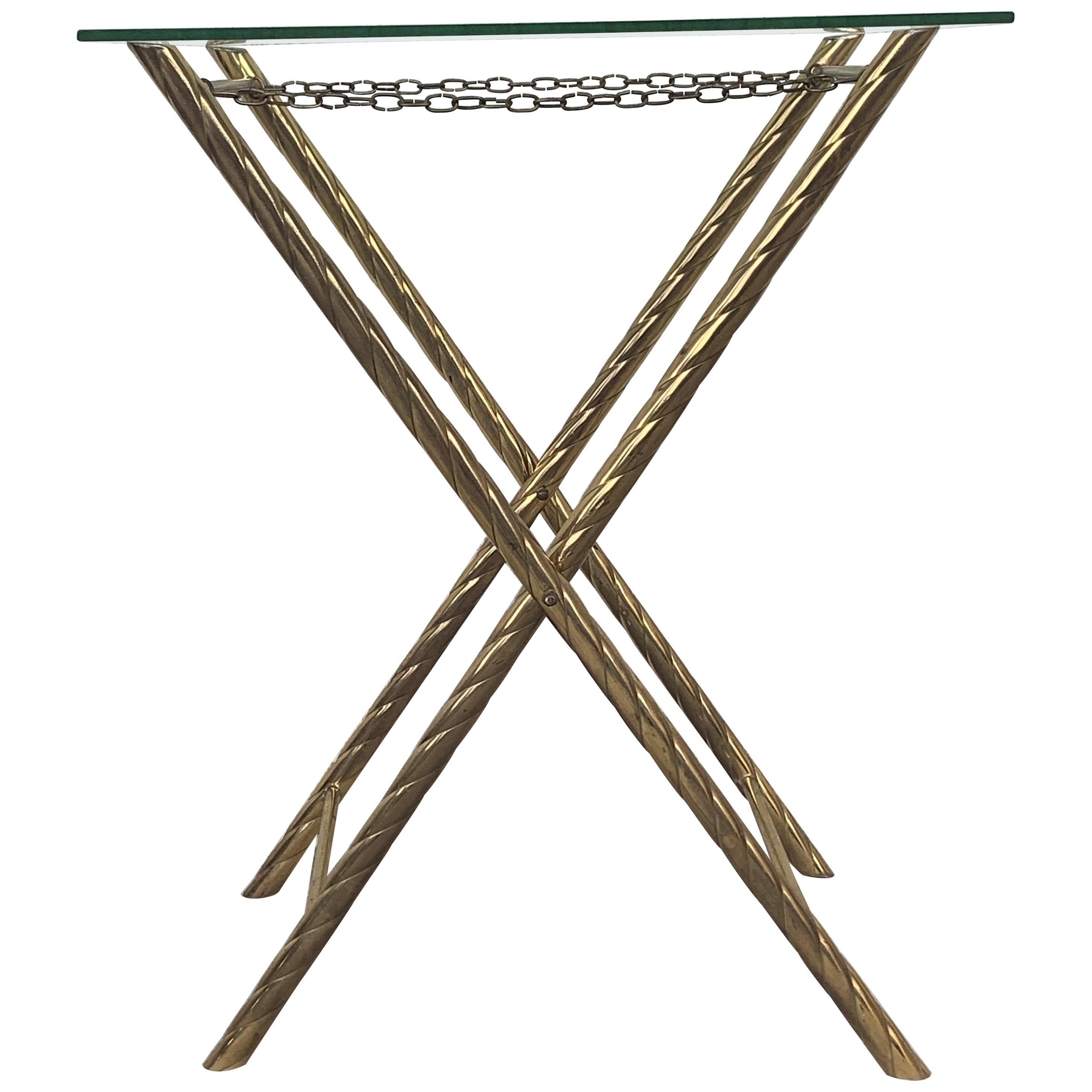 Table basse pliante italienne moderne du milieu du siècle en faux bambou avec plateau en verre
