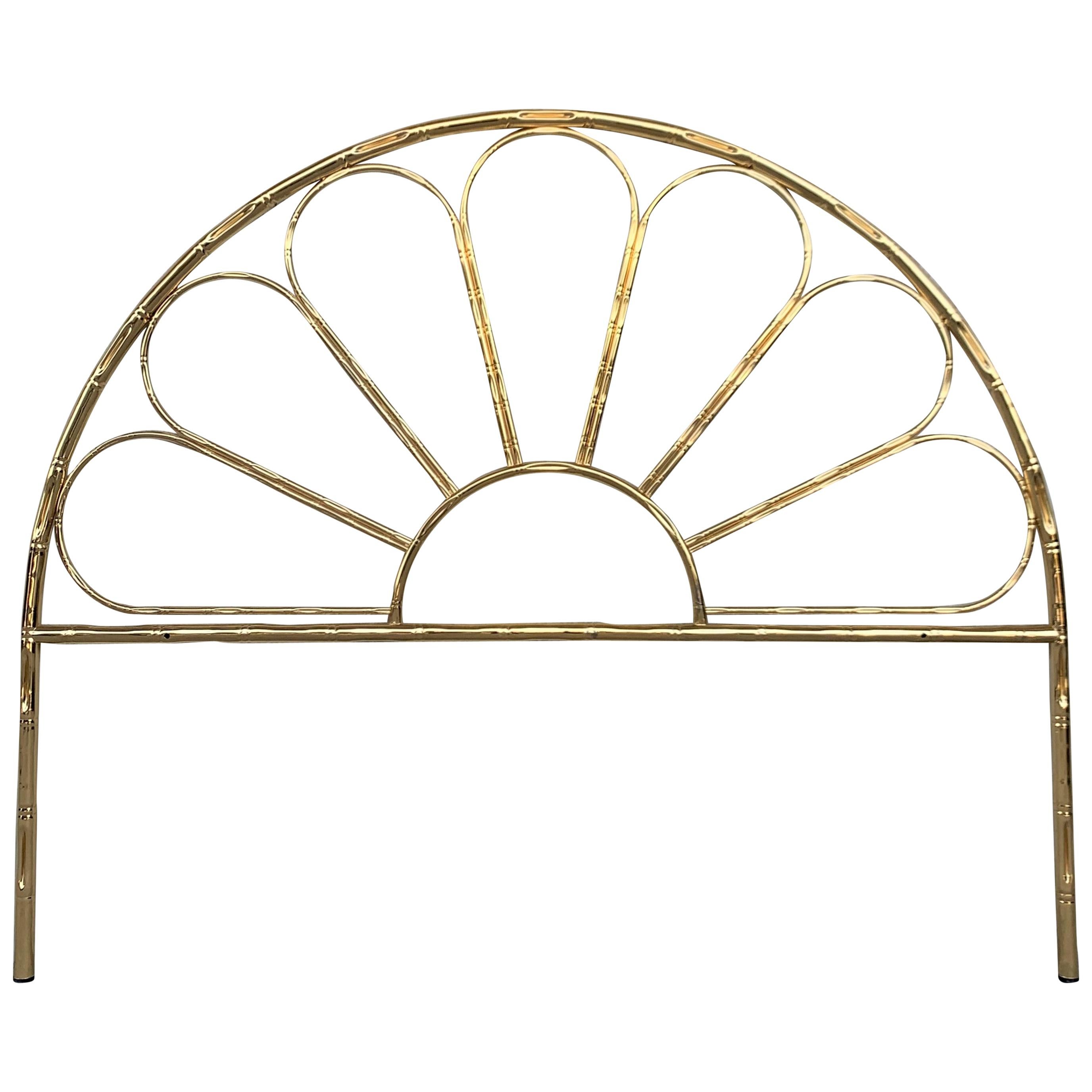 Tête de lit double italienne moderne en métal doré imitation bambou du milieu du siècle dernier