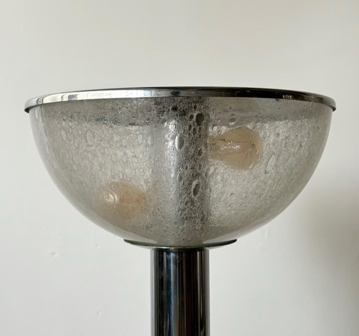 Lampadaire italien The Moderns Modern en acier et verre, 1970 Italie en vente 3