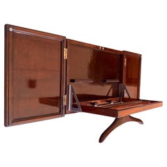 Valet de chambre italien pliable en acajou, moderne du milieu du siècle, avec cintre
