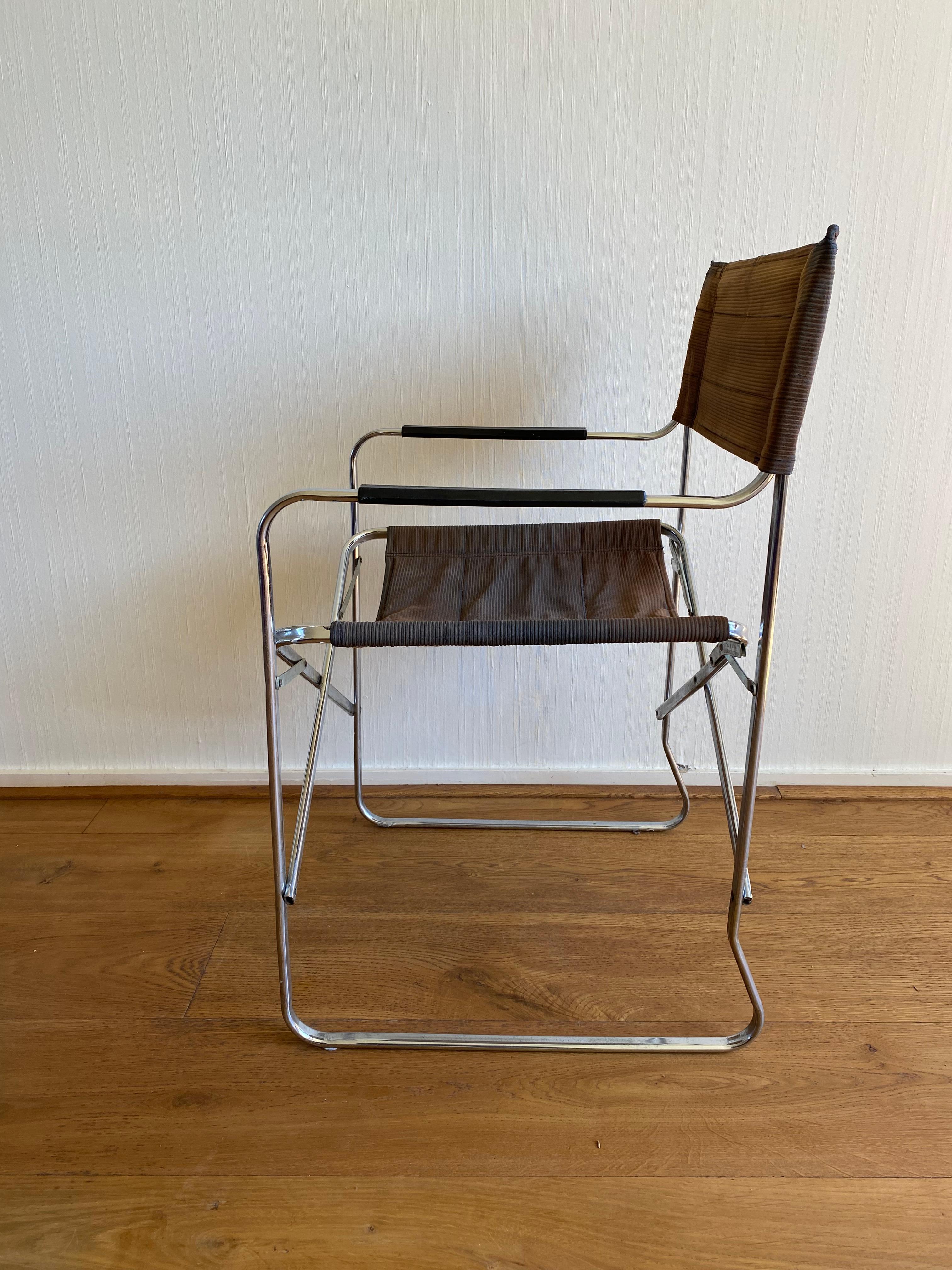 20th Century Mid-Century Modern Italian Folding Chair in Style of the Gae Aulenti April Chair For Sale