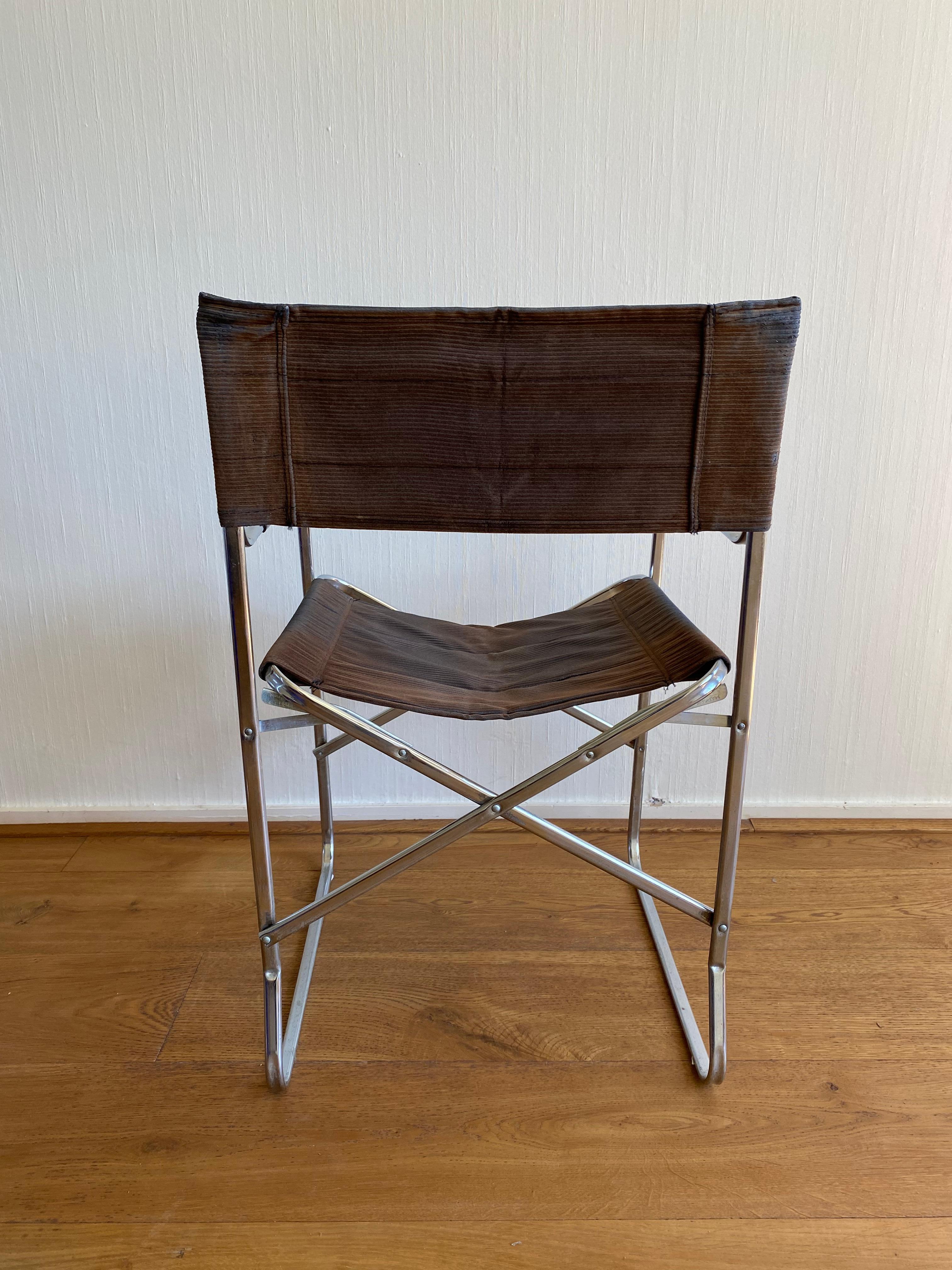 Metal Mid-Century Modern Italian Folding Chair in Style of the Gae Aulenti April Chair For Sale