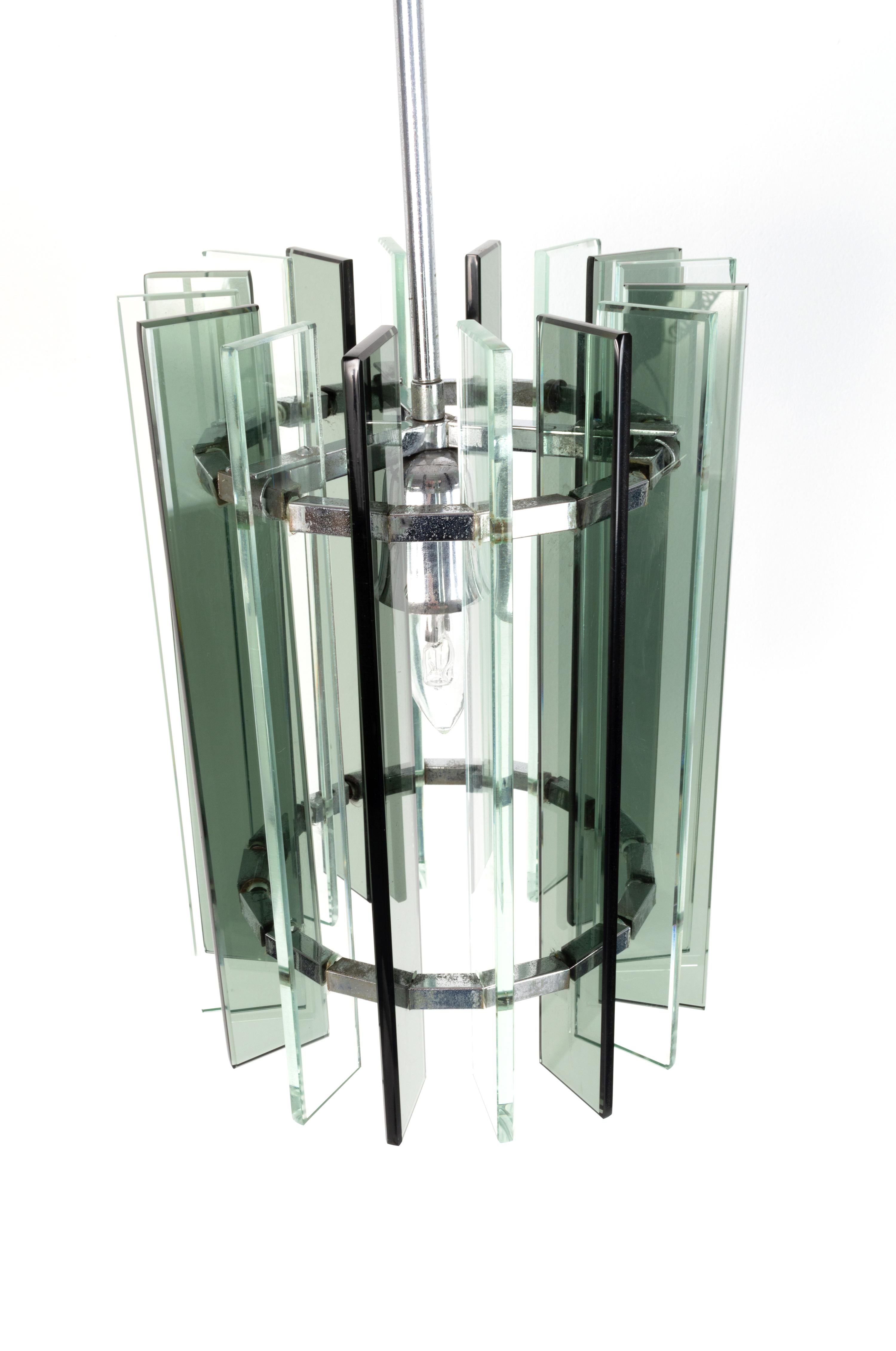 Mid-Century Modern Lampe à suspension italienne de style Fontana Arte en verre et nickel, mi-siècle moderne en vente